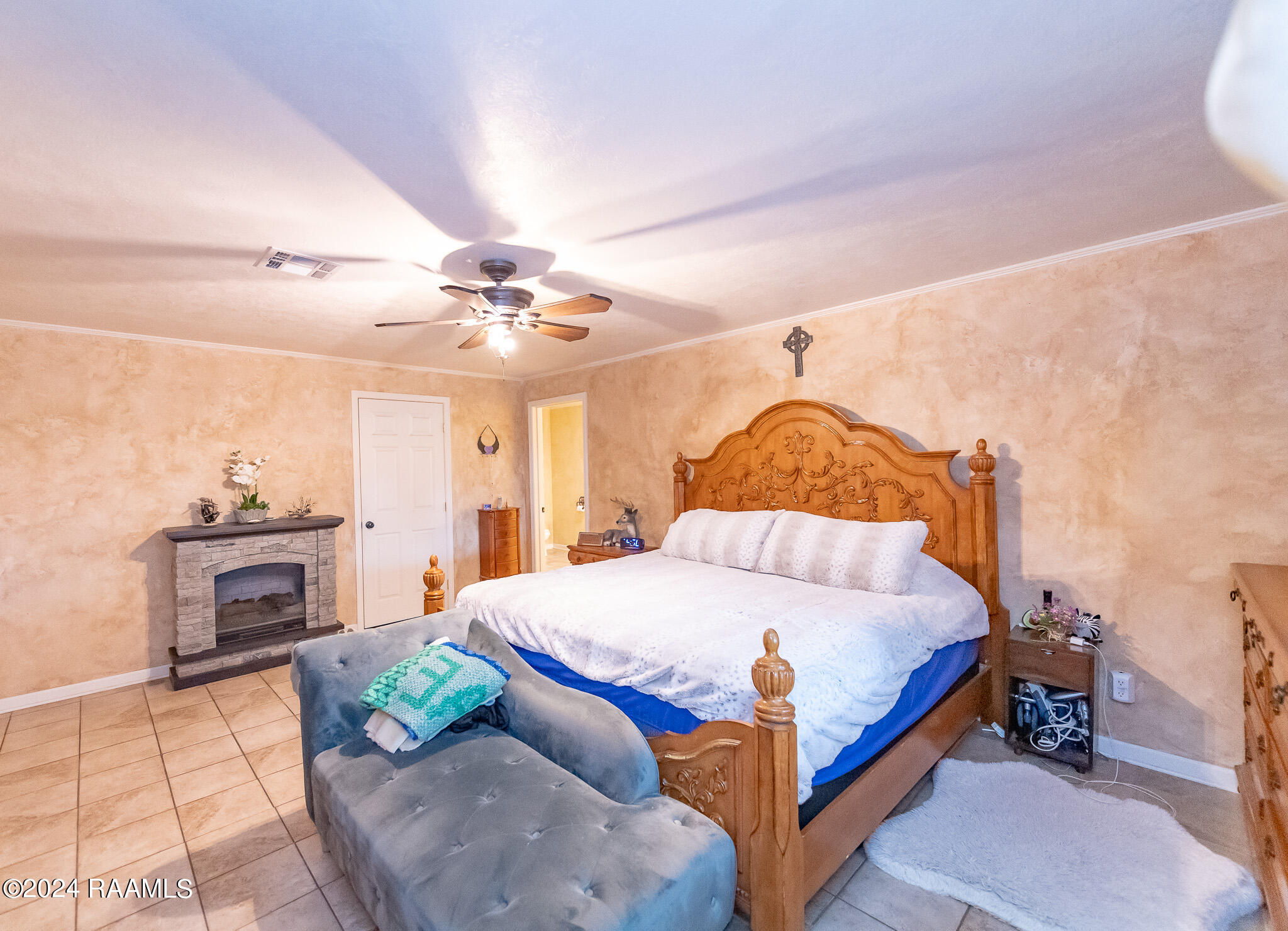 2454 6th Street