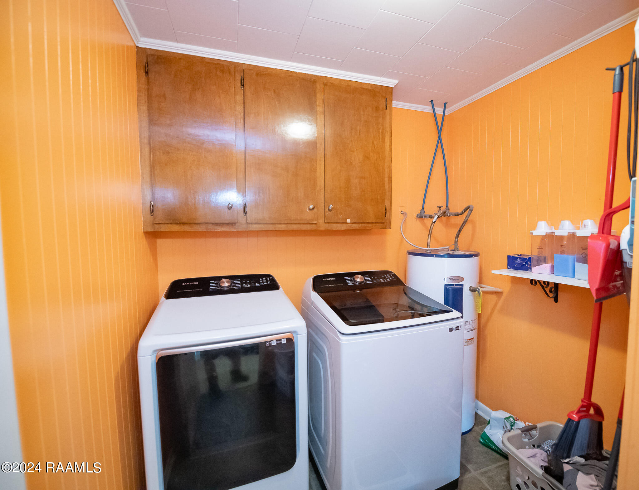 2454 6th Street