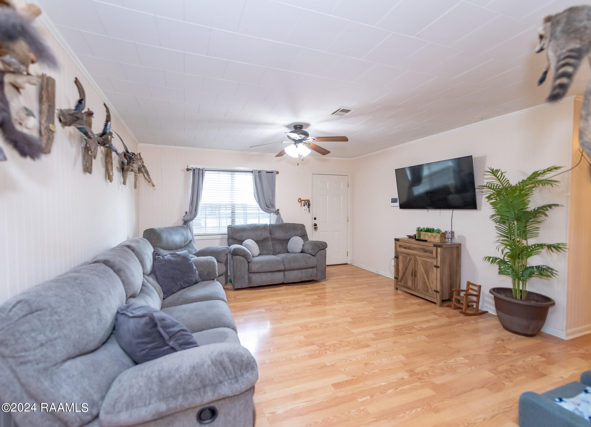 2454 6th Street