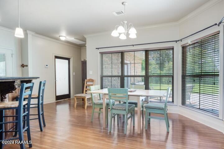 203 Lexington Parkway