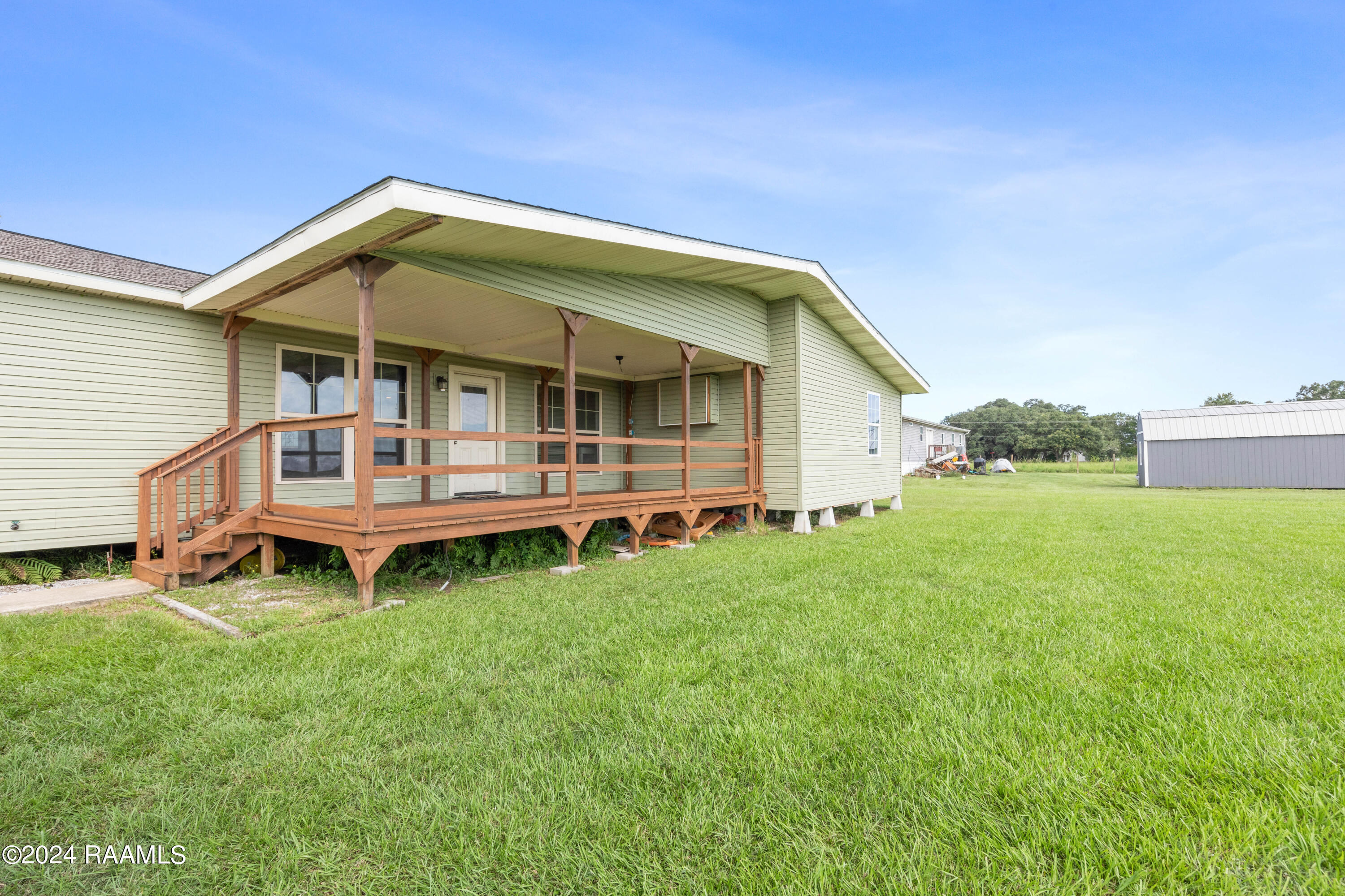 686 St Jude Avenue