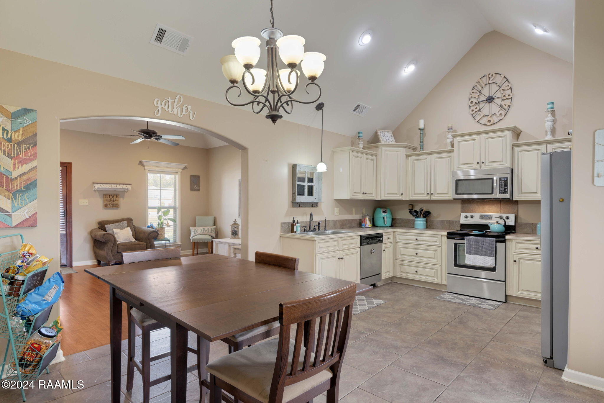 101 Seabird Cove