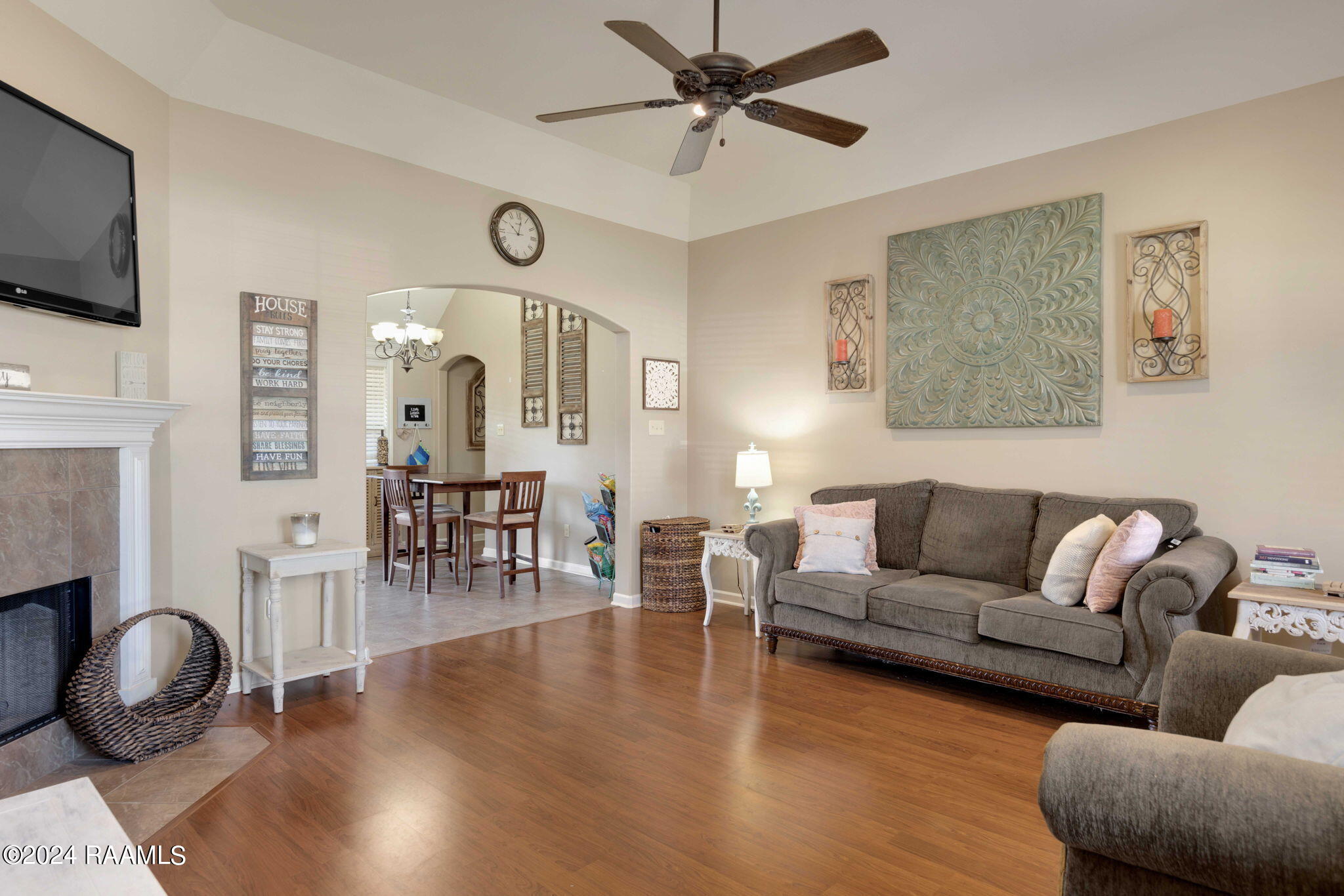 101 Seabird Cove