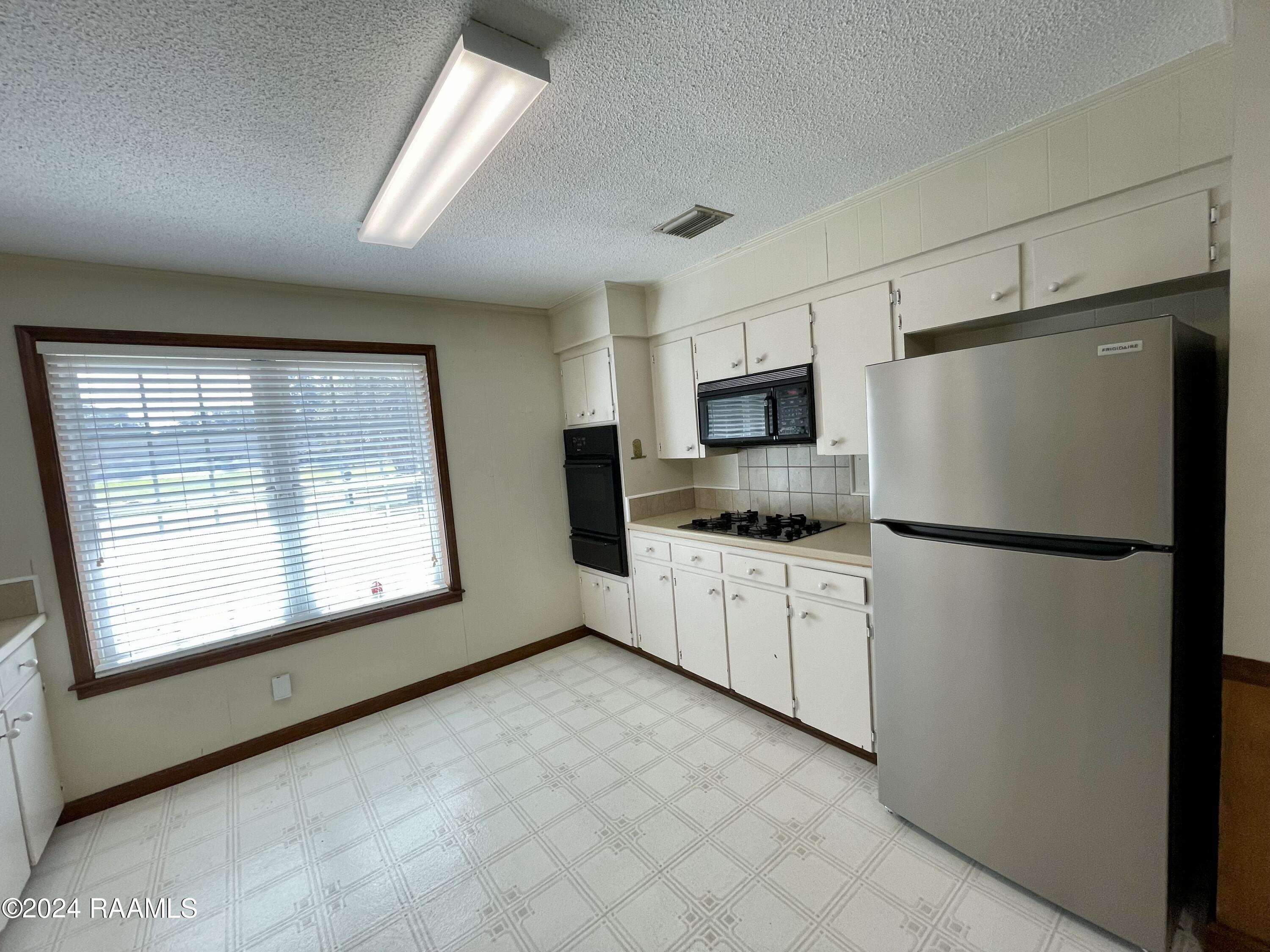 1029 Hashim Drive