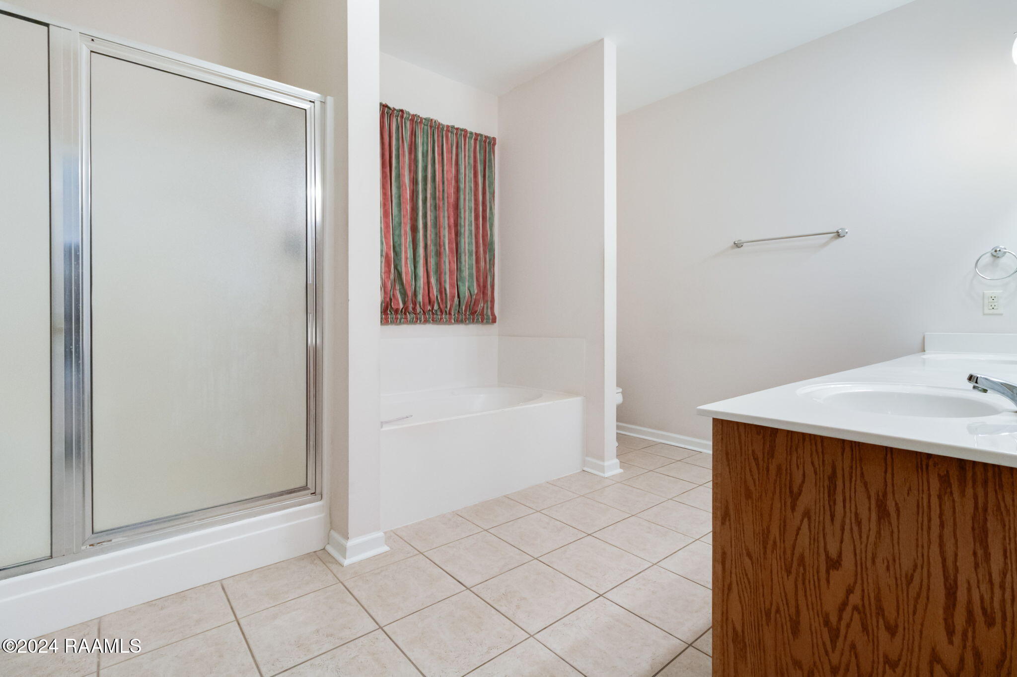2111 Dustin Morgan Loop