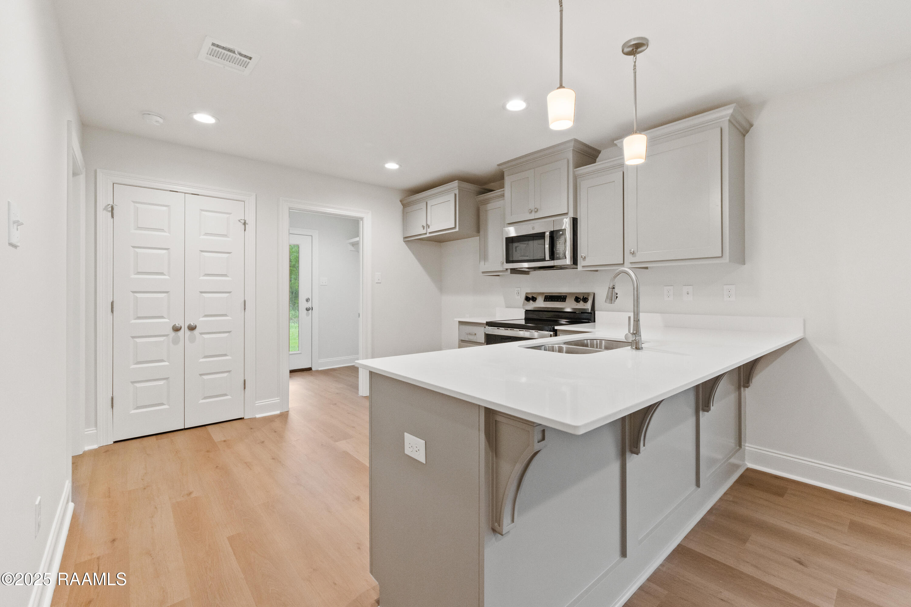 238 Camerons Cove Drive