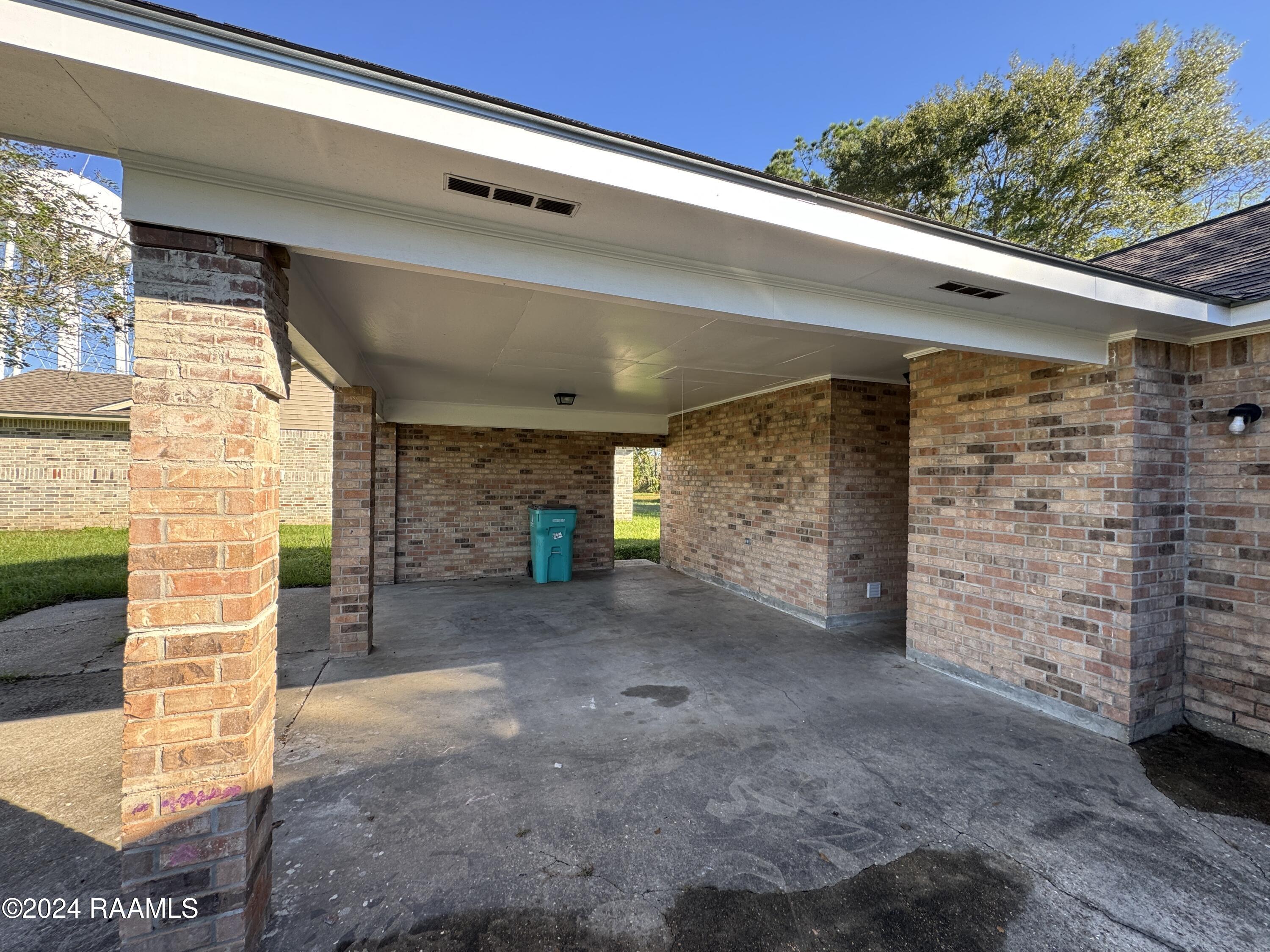 588 Avenue A