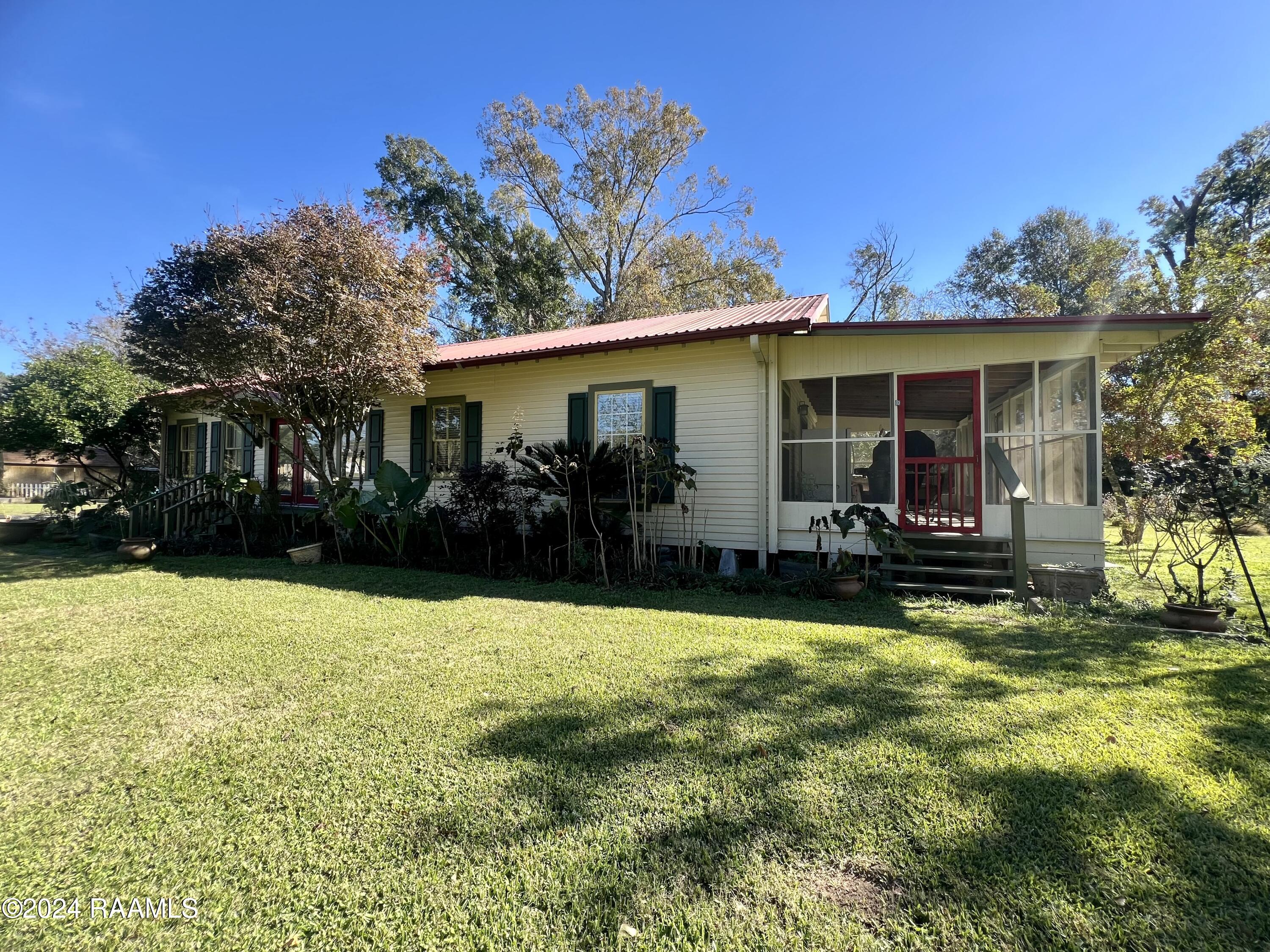 206 Cedar Hill Street