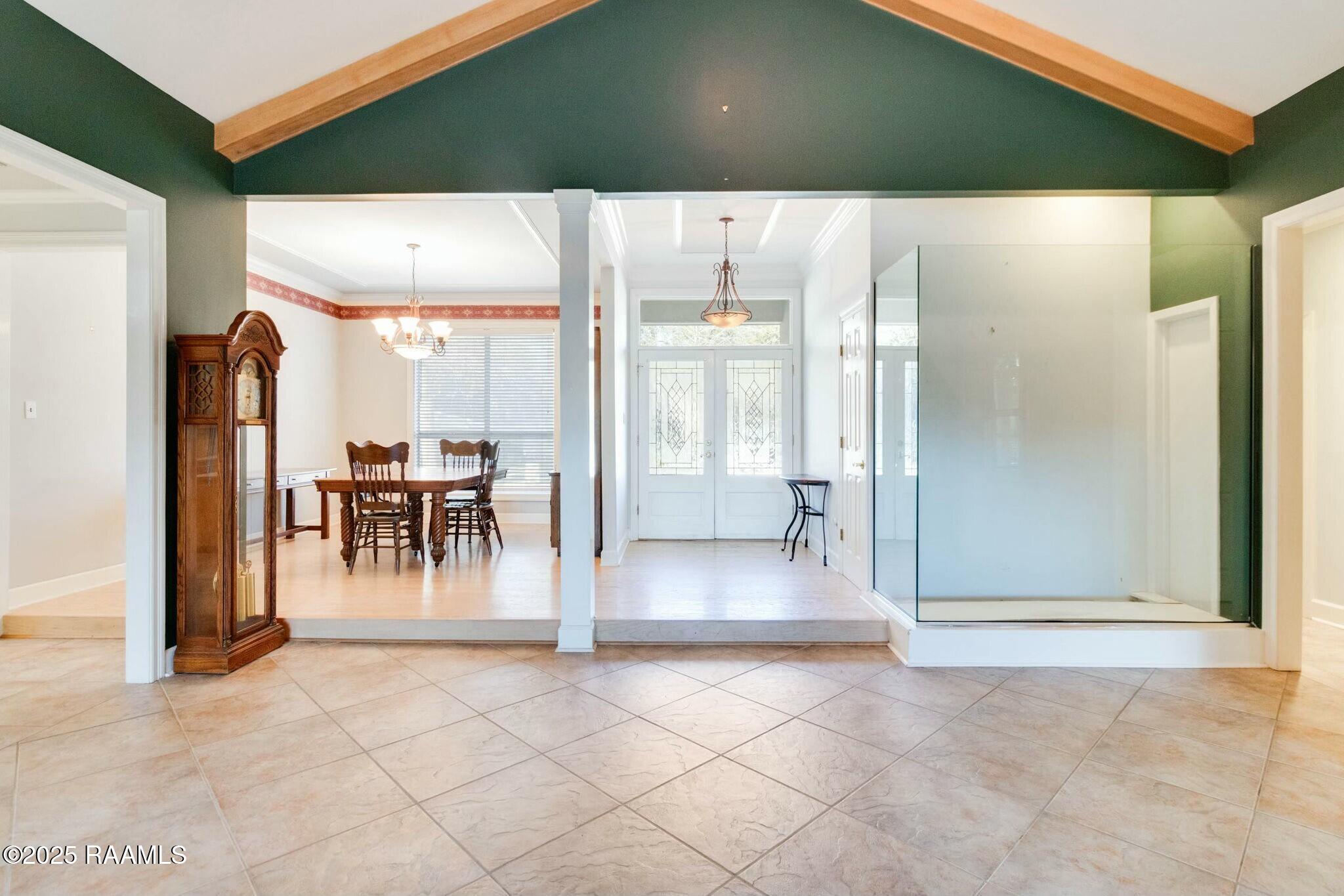 105 Claremont Circle