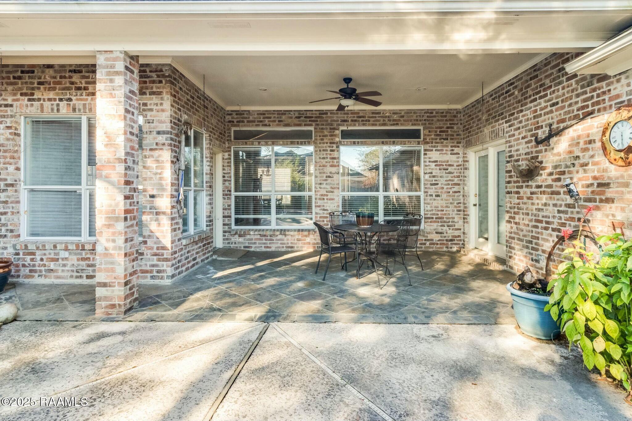 105 Claremont Circle