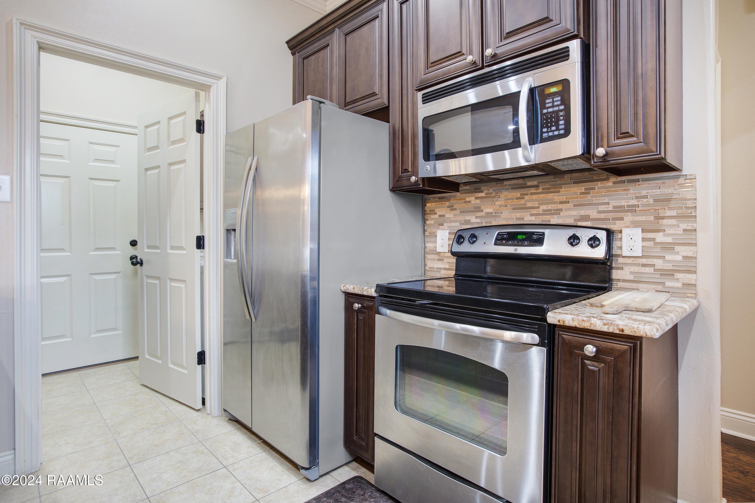 105 Dusty Canyon Drive