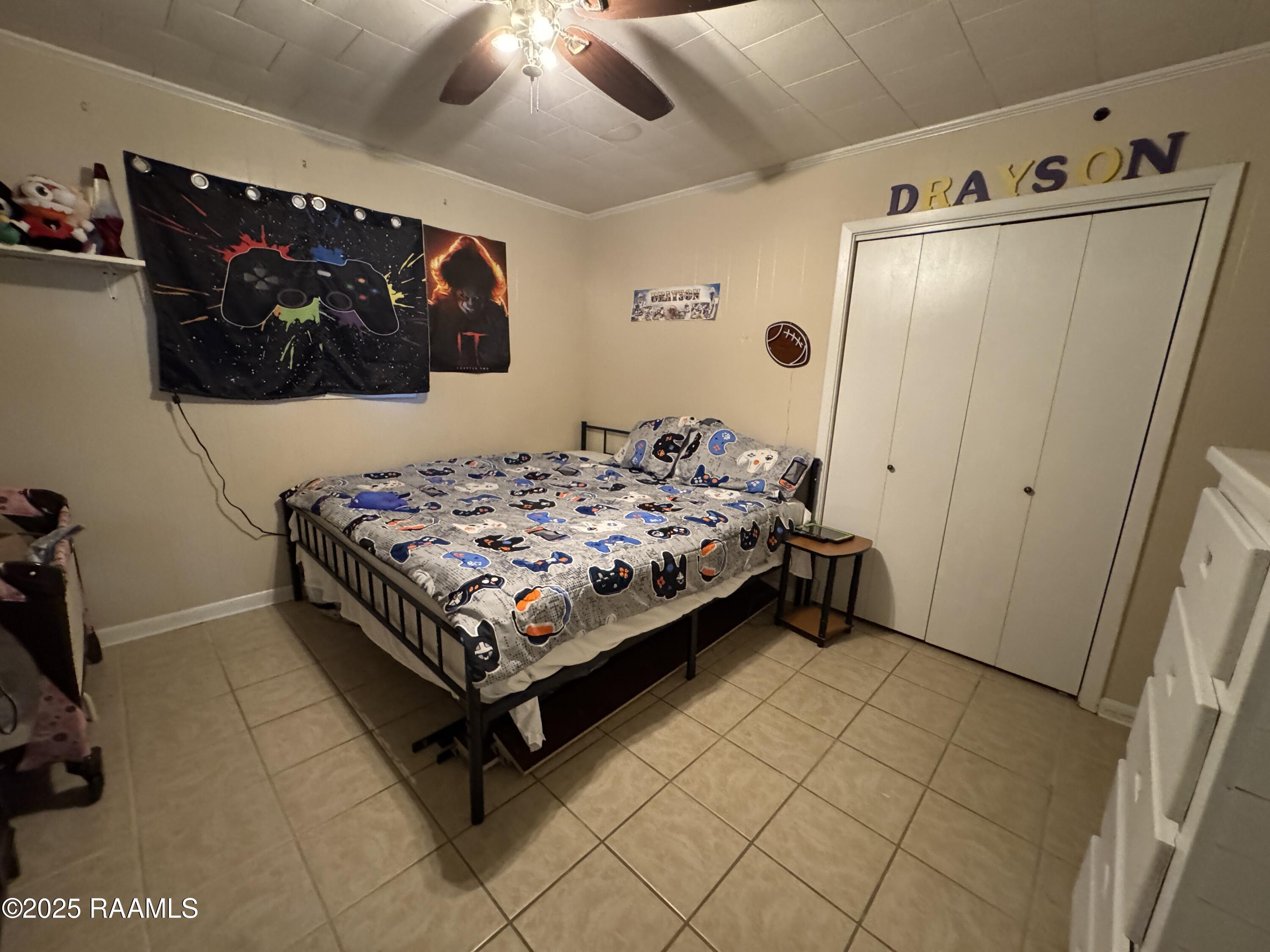 5209 Gumpoint Road