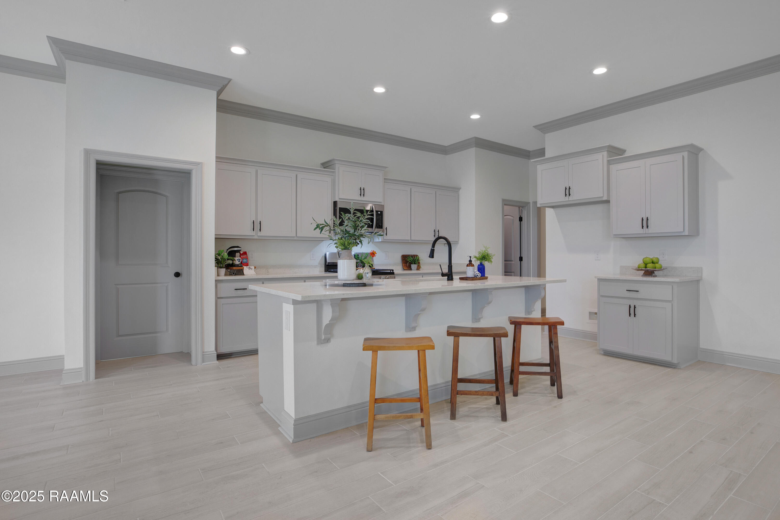 100 Appleby Way