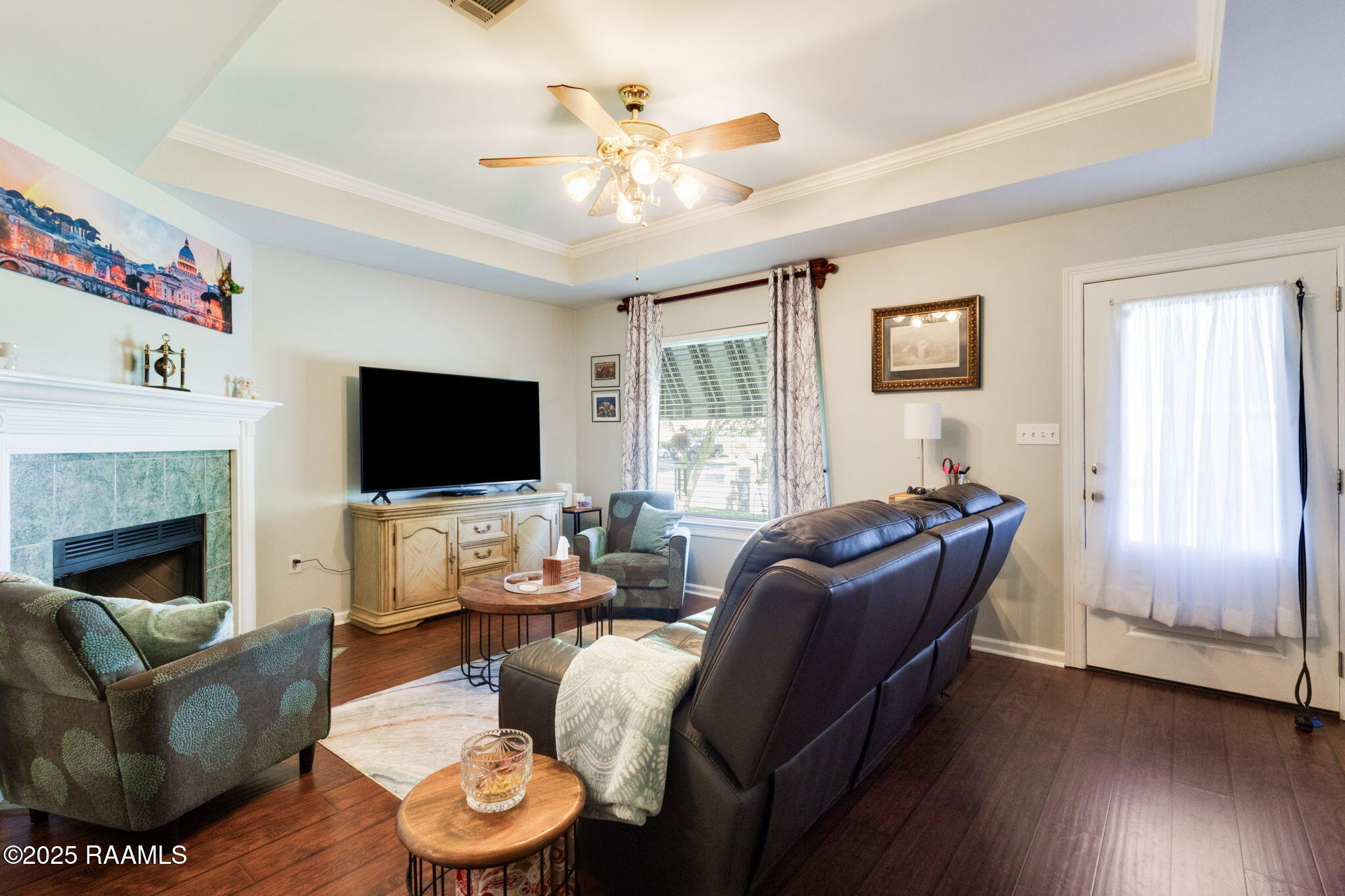 118 Woodoak Circle