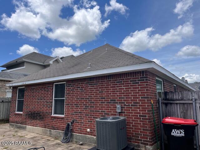 118 Woodoak Circle