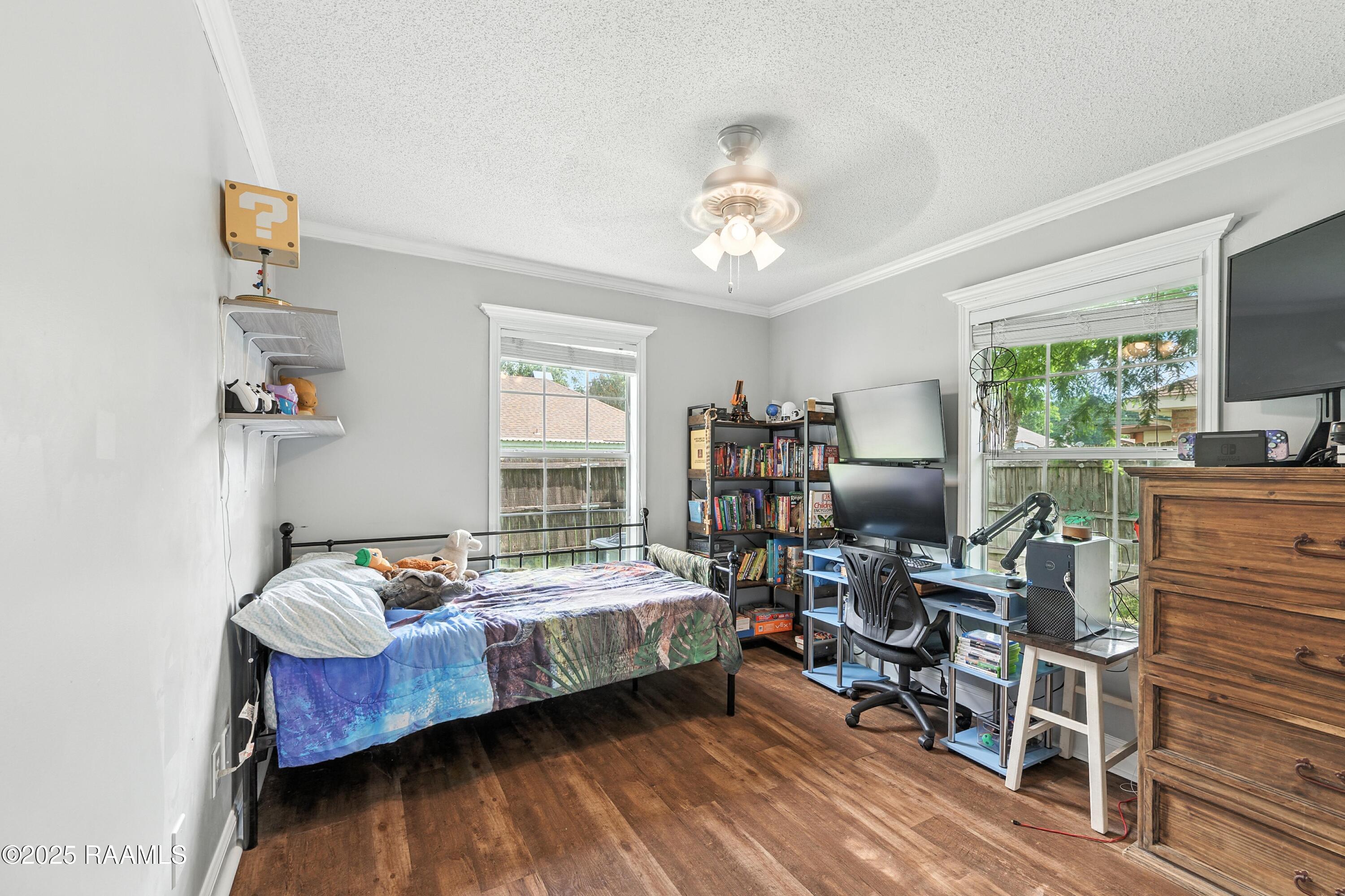 313 Triple Crown Circle