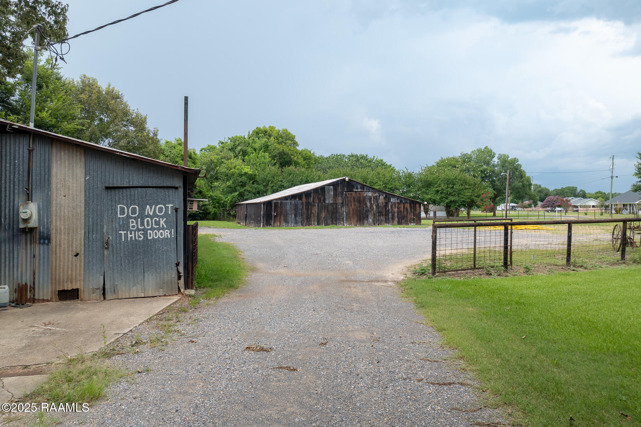 634 S Highway 743
