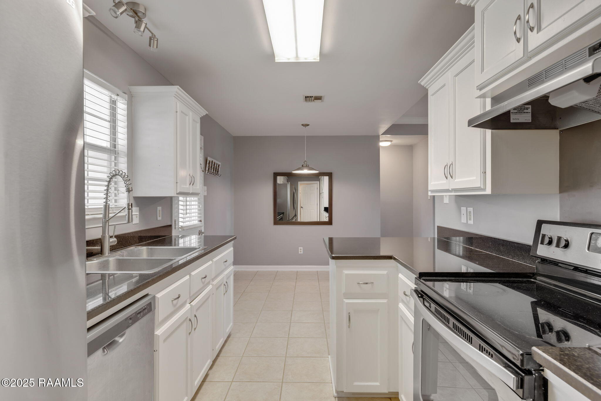 103 Royalton Parkway
