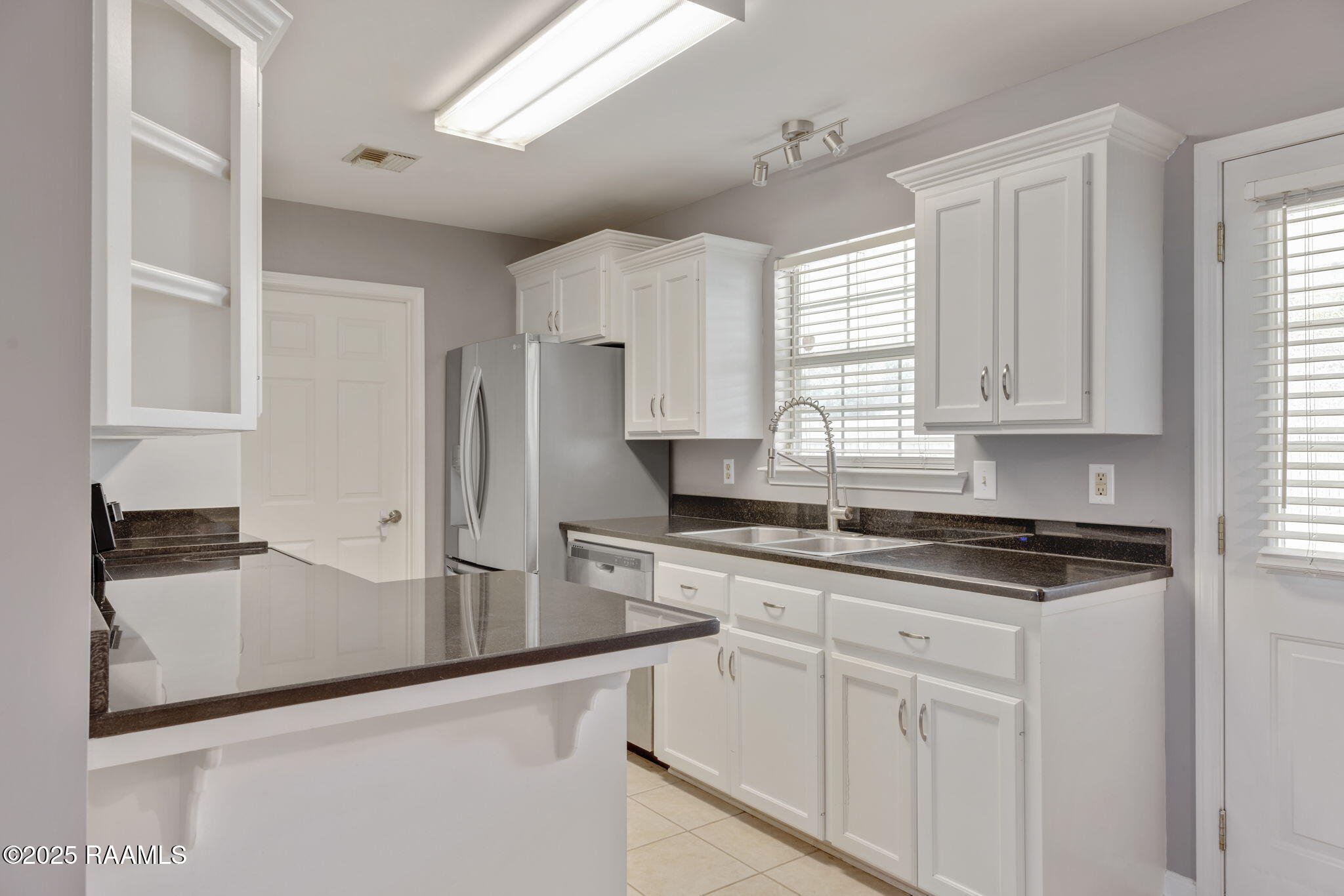 103 Royalton Parkway