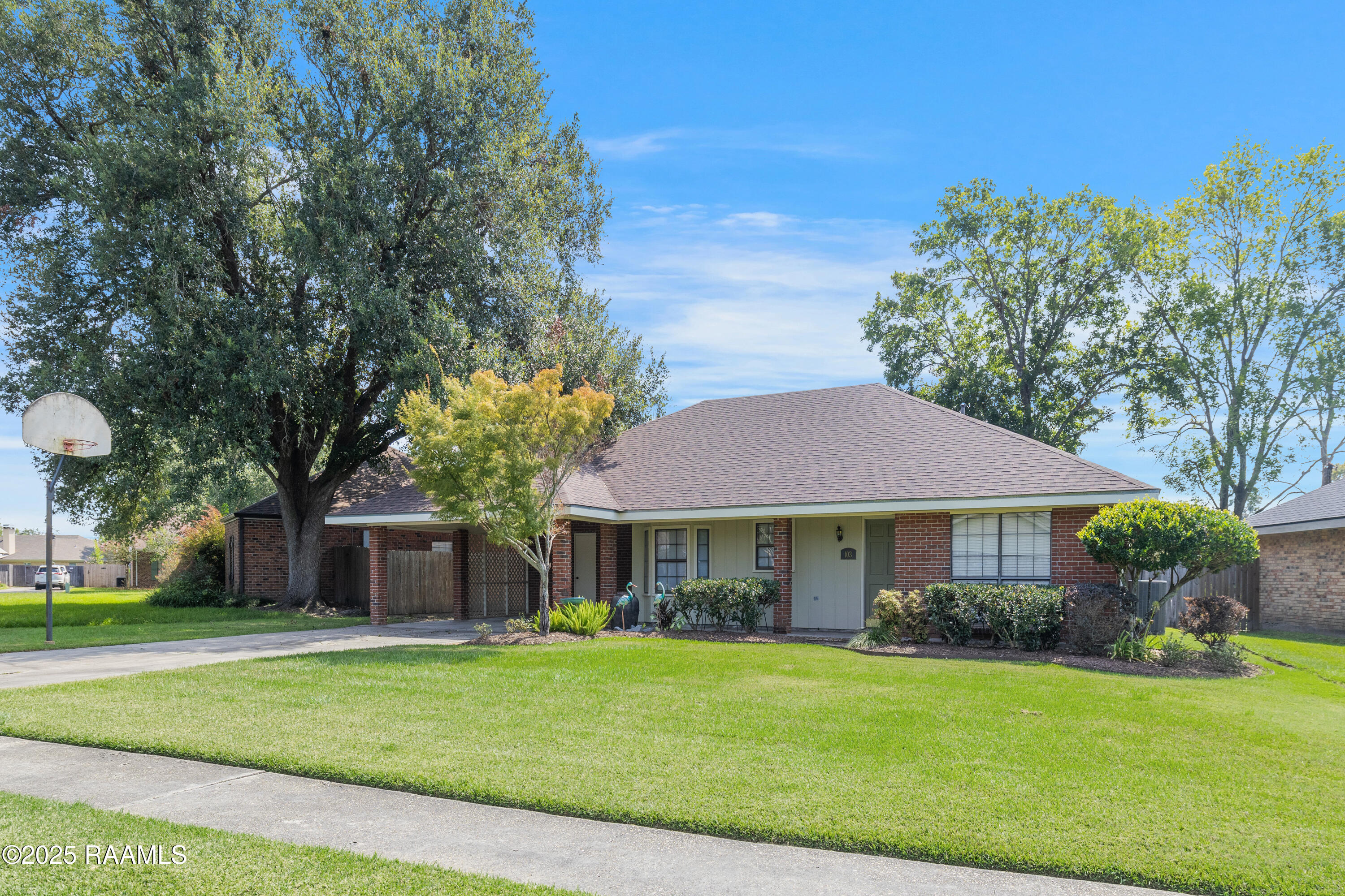 103 Presbytere Parkway