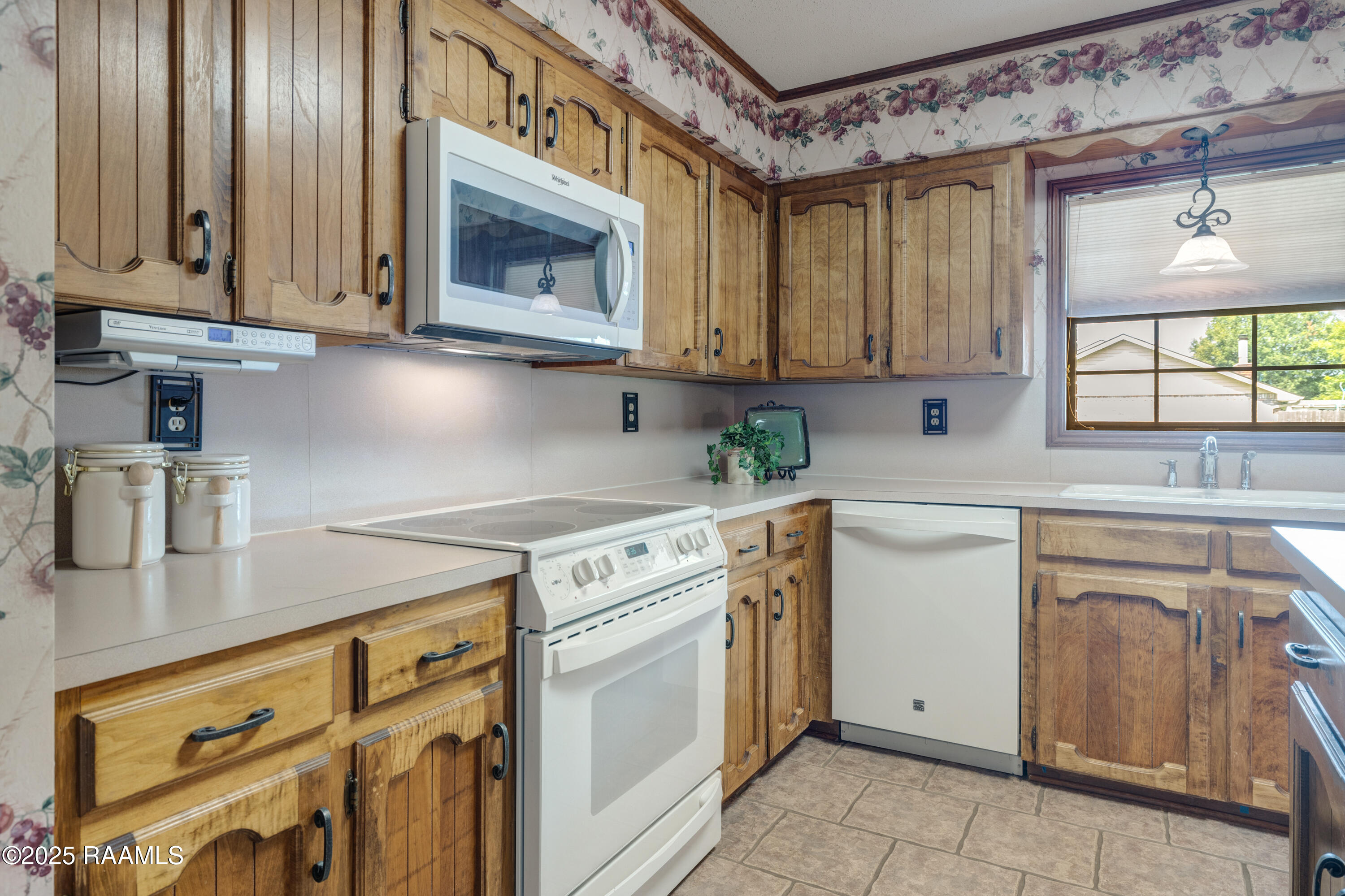 103 Presbytere Parkway