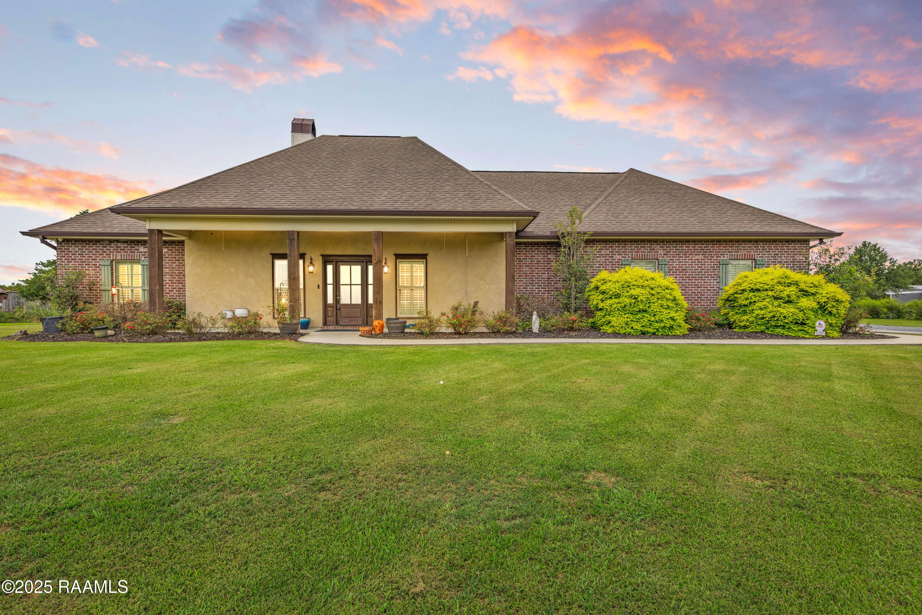 1207 B Hwy 347