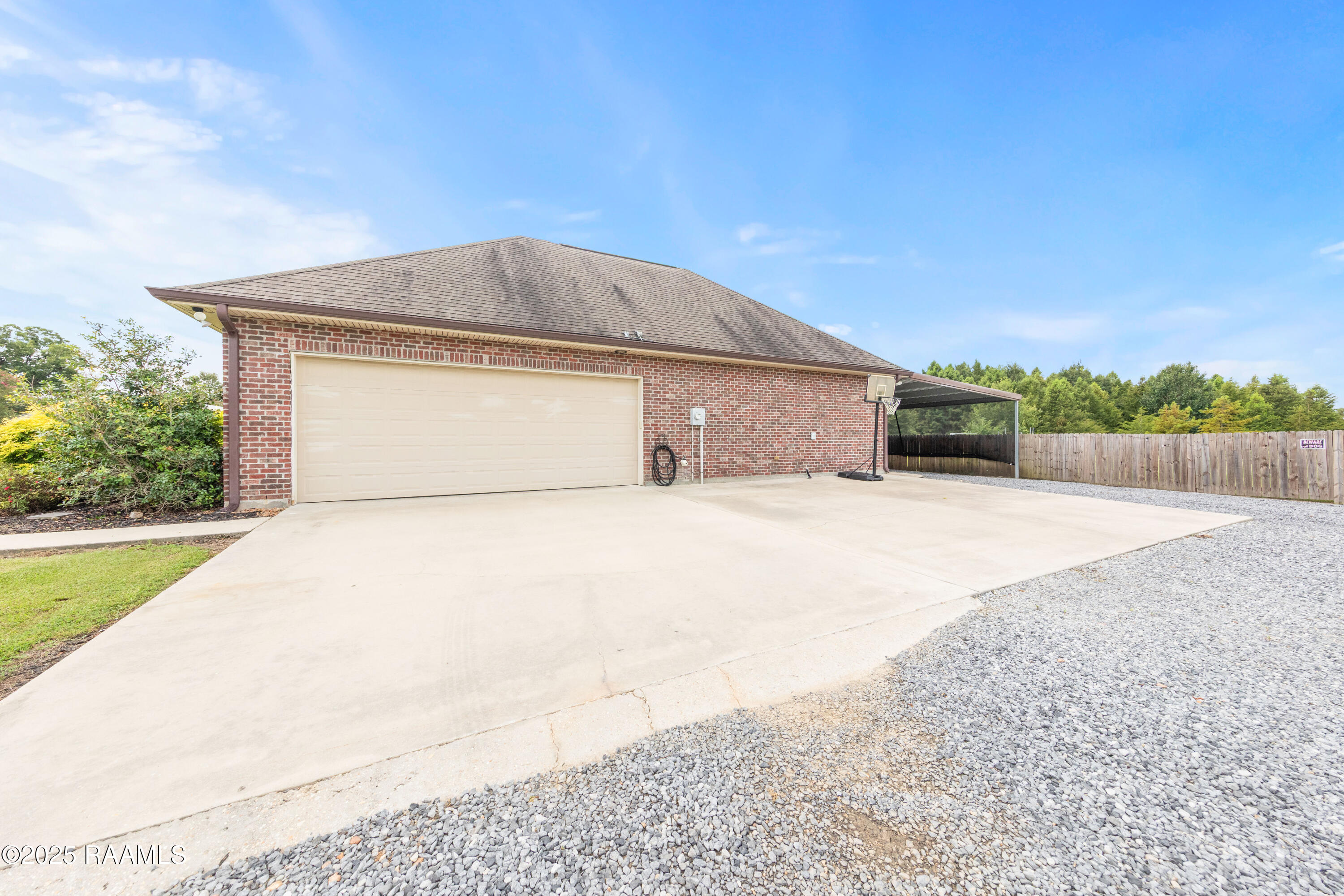 1207 B Hwy 347