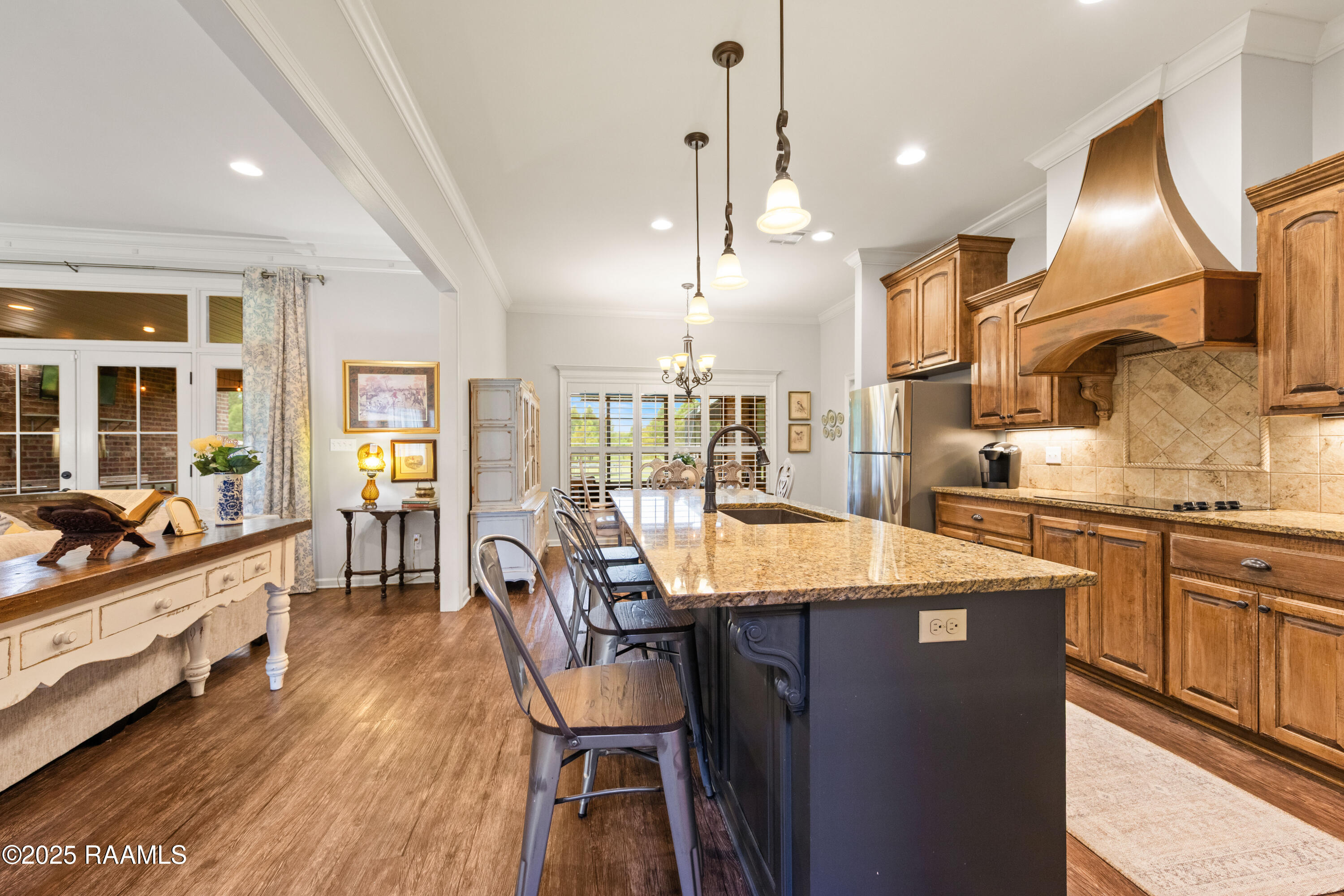 1207 B Hwy 347