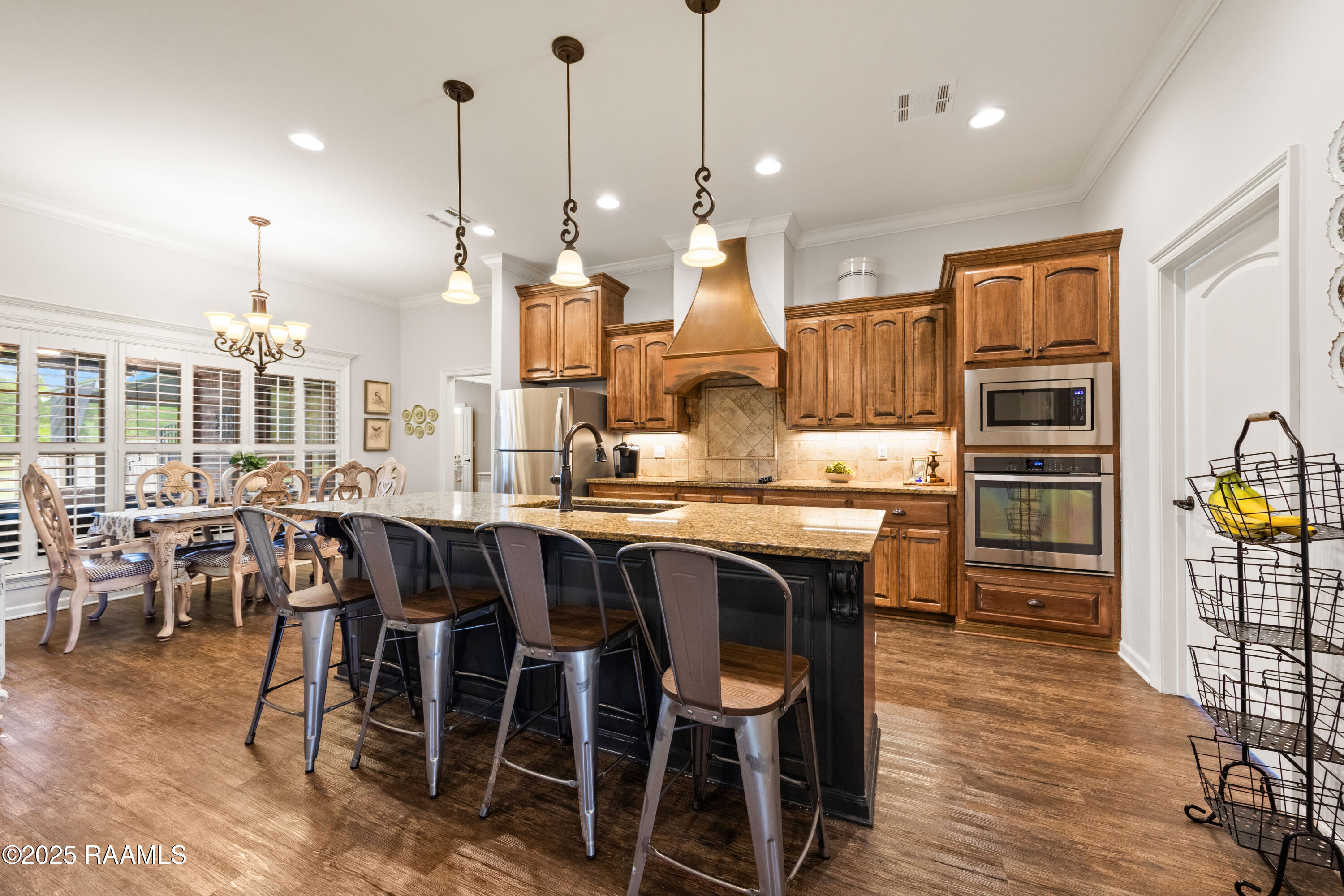 1207 B Hwy 347