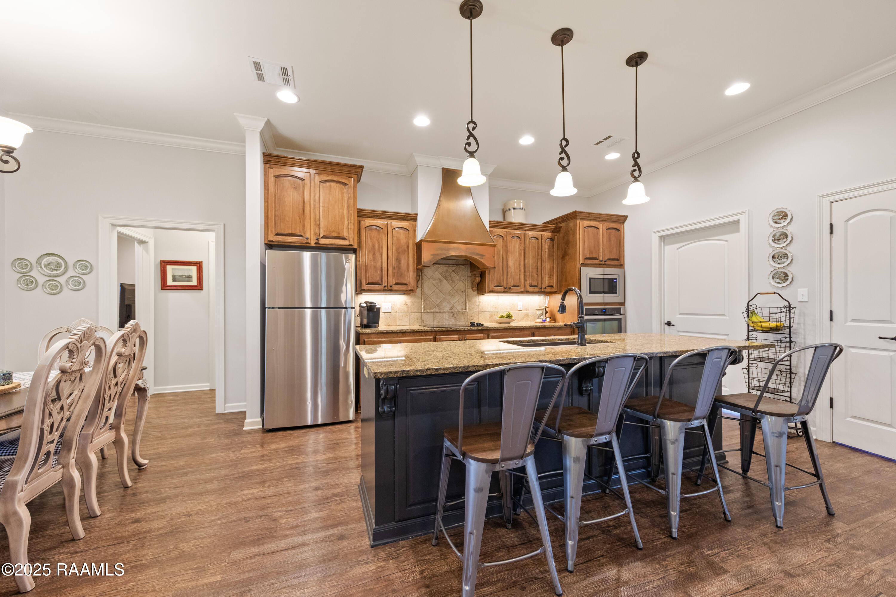 1207 B Hwy 347