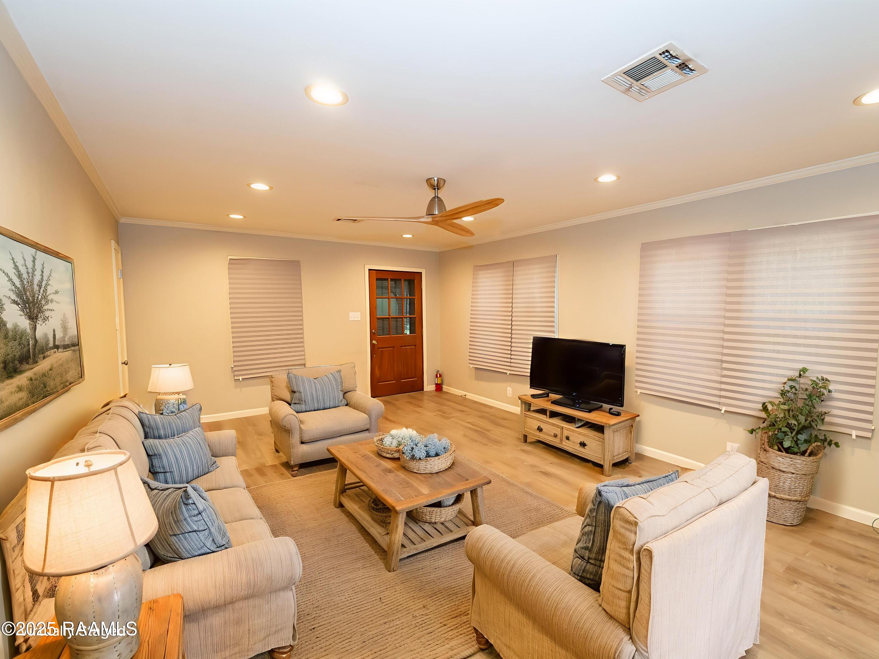 119 Diane Drive