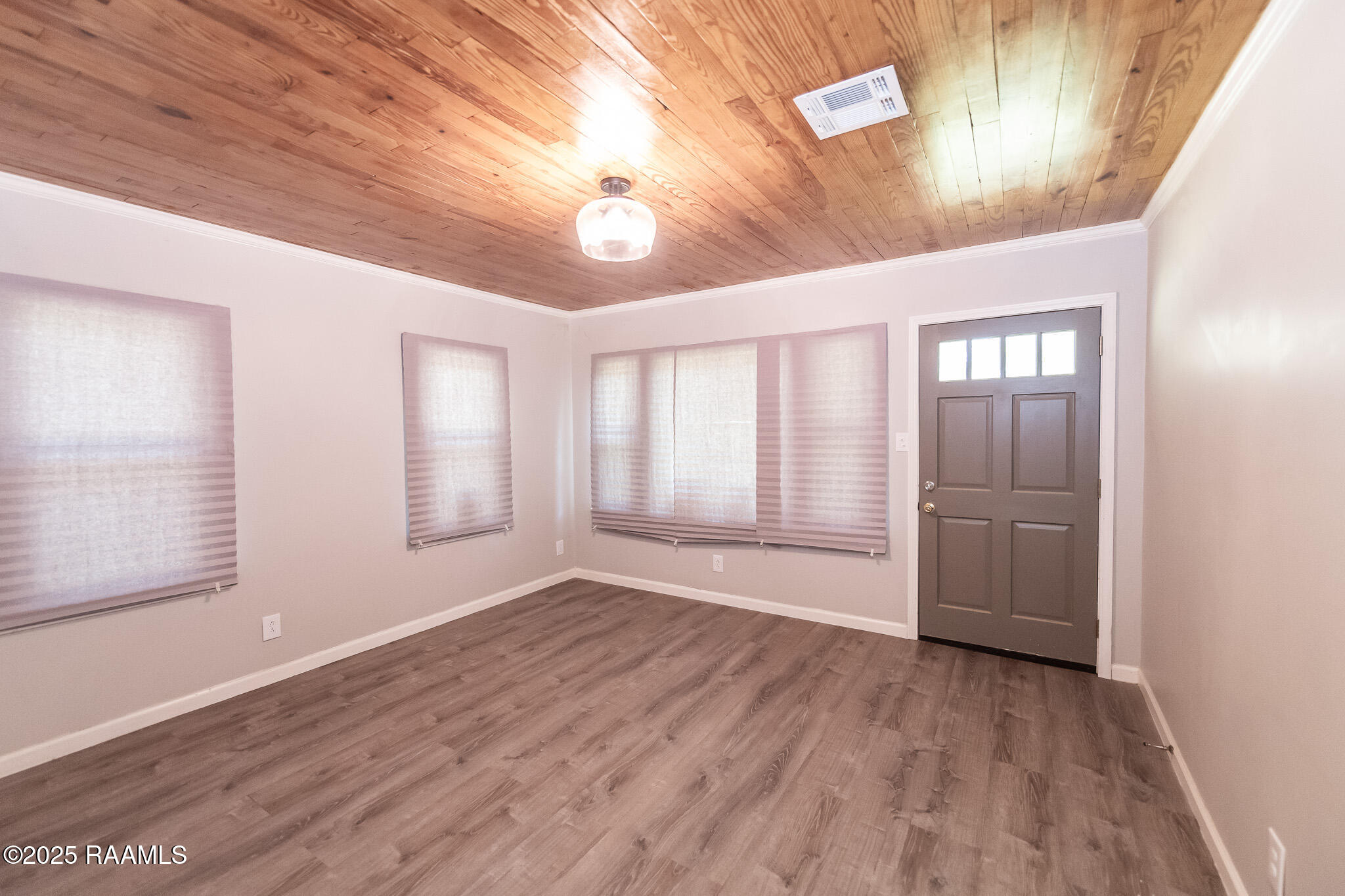 119 Diane Drive