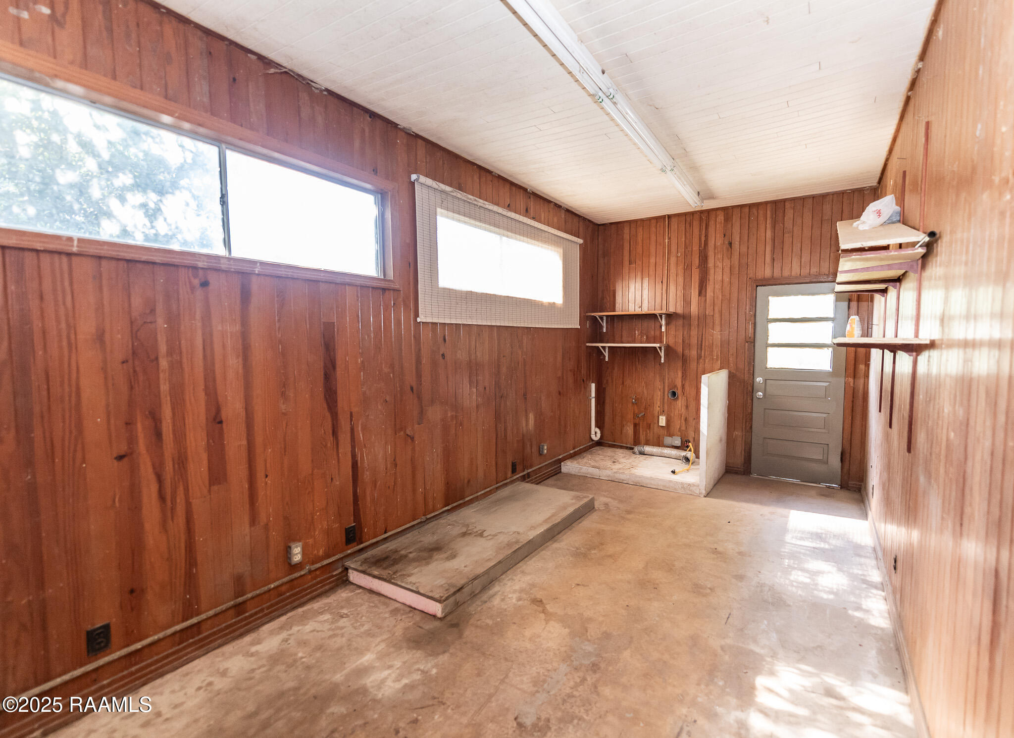 119 Diane Drive
