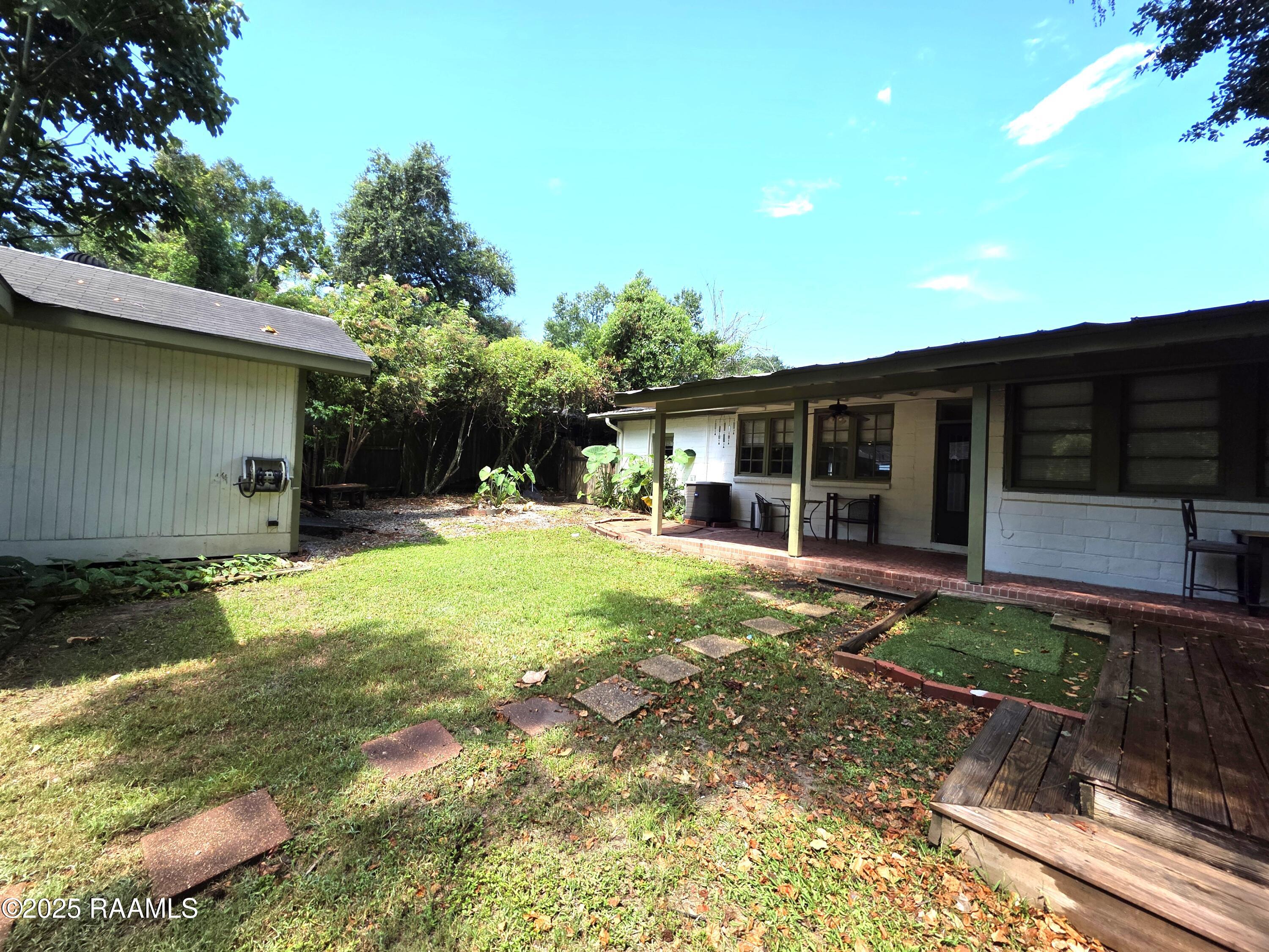 203 Neil Street