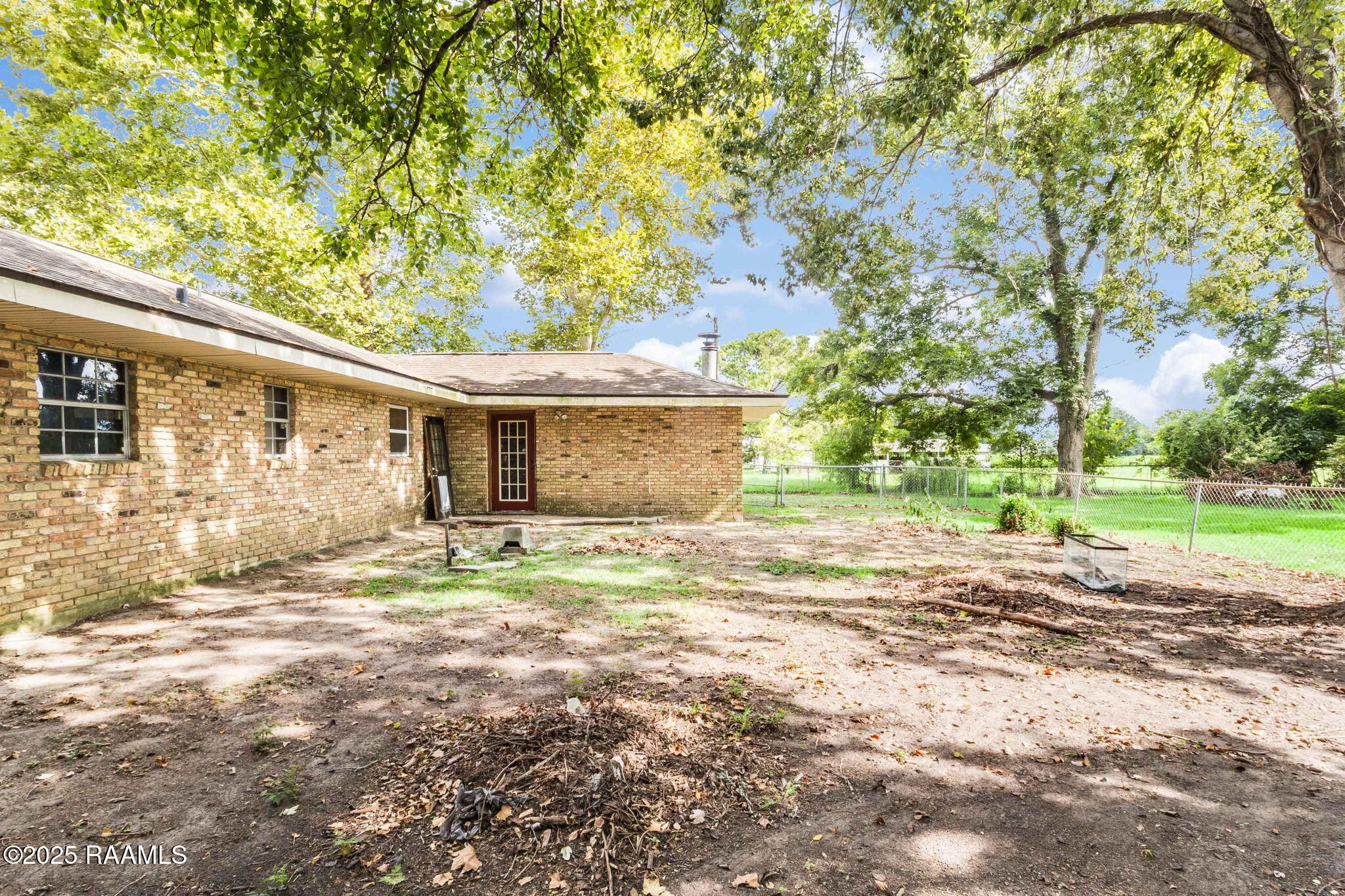 2580 Grand Point Highway