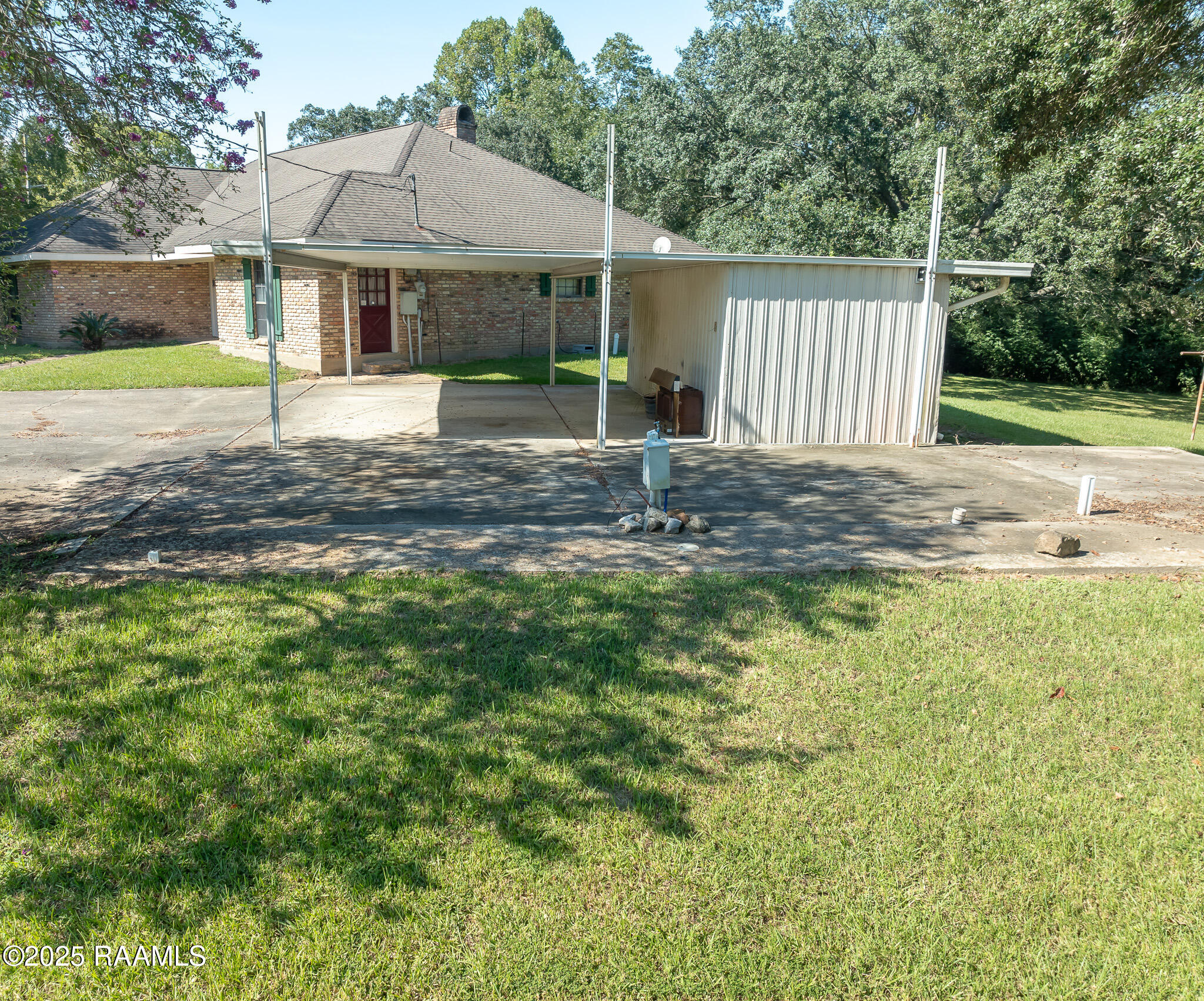 3233 Walnut Drive