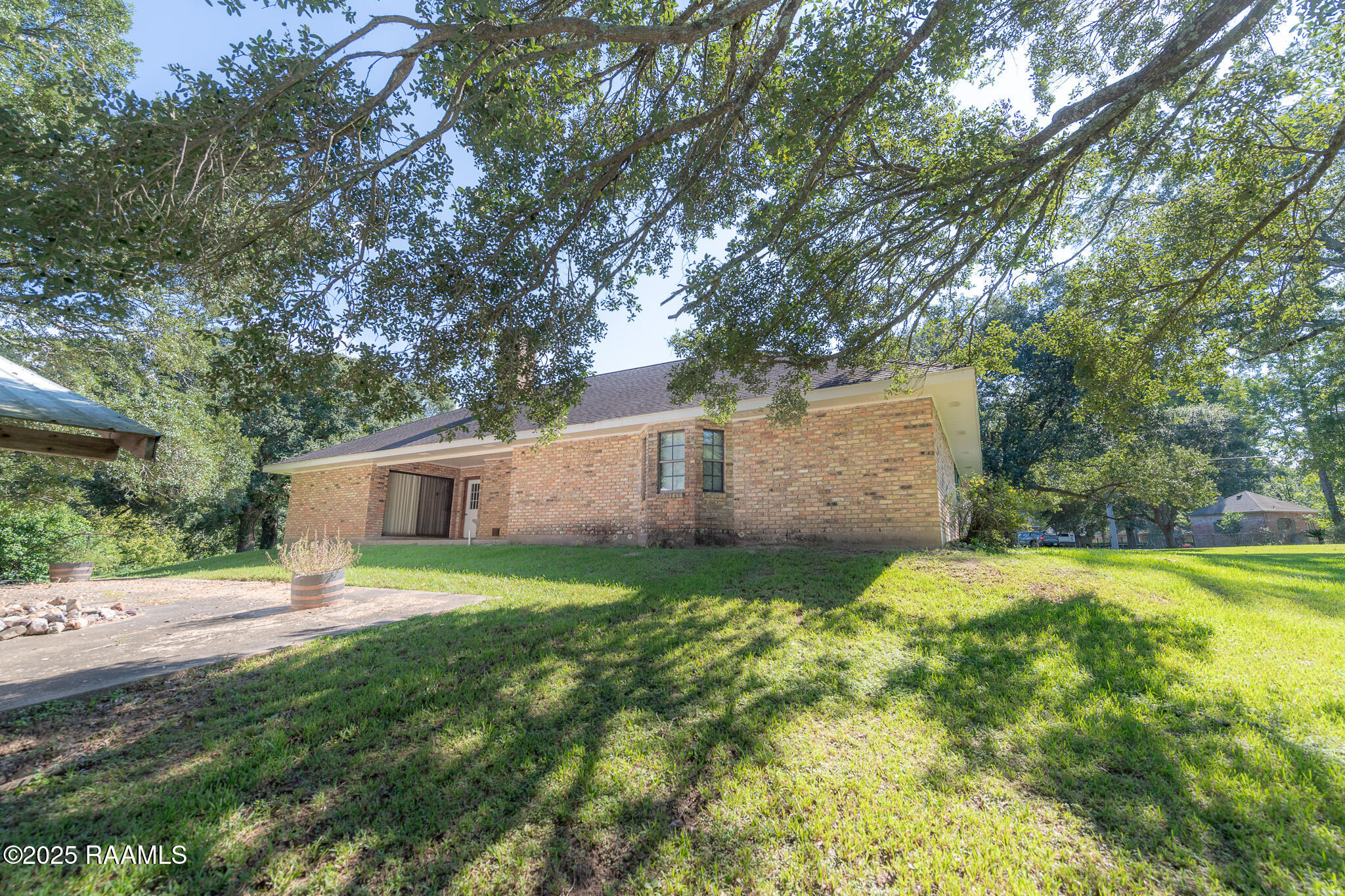 3233 Walnut Drive