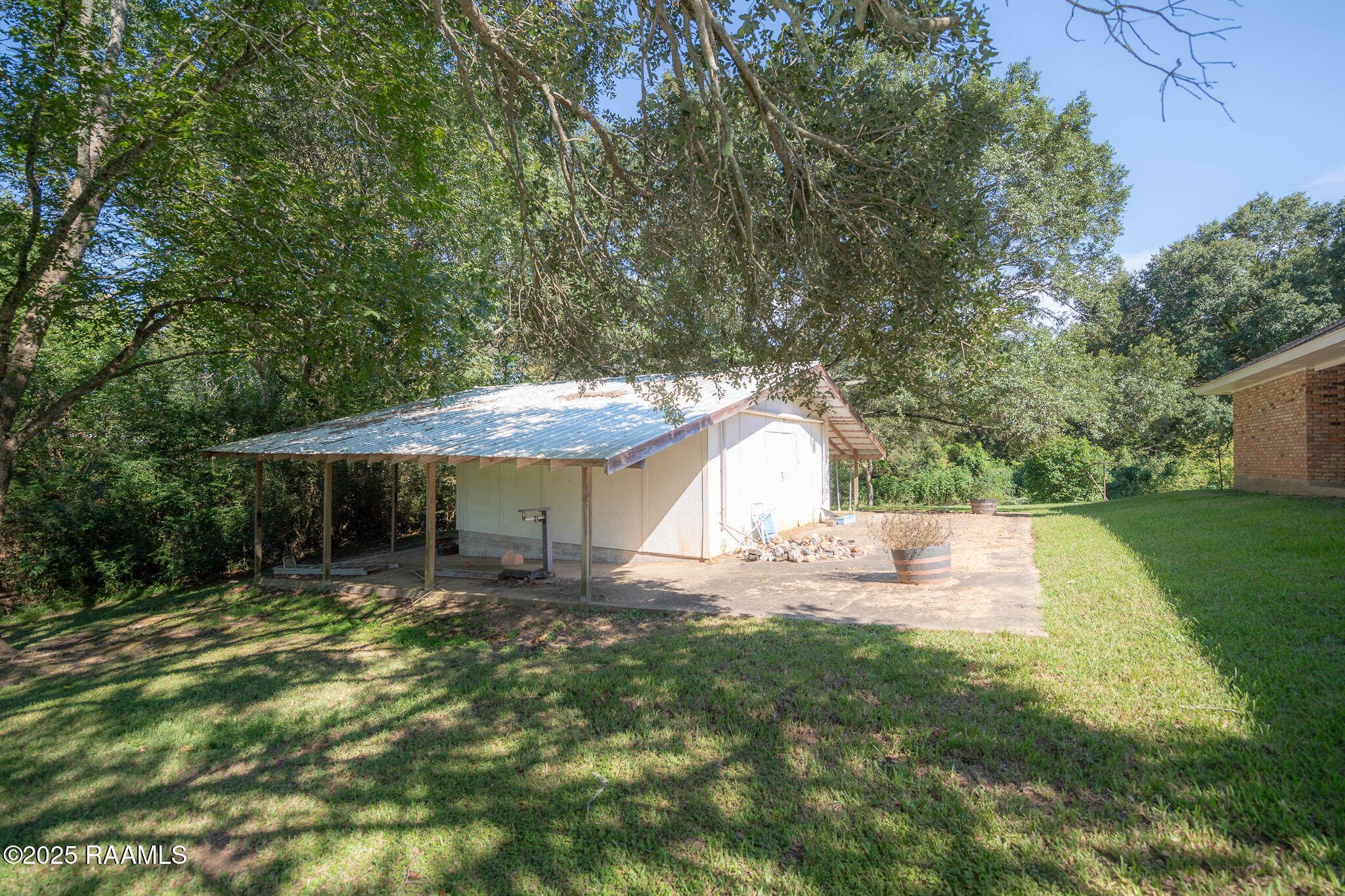 3233 Walnut Drive