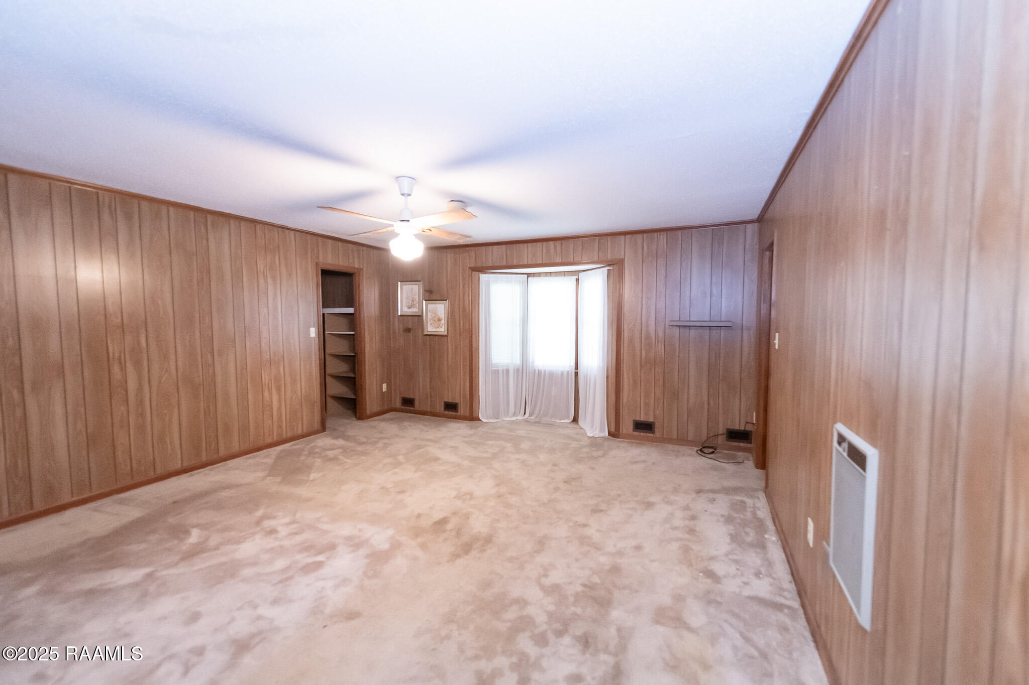3233 Walnut Drive