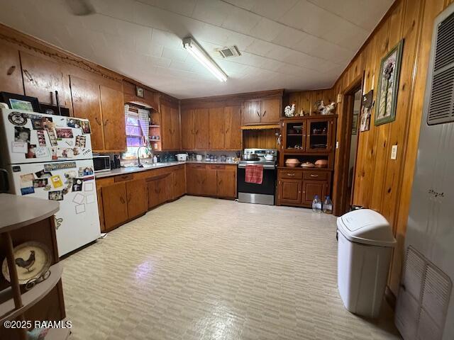 328 Saizan Avenue