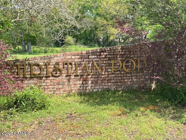 Christian Point Road