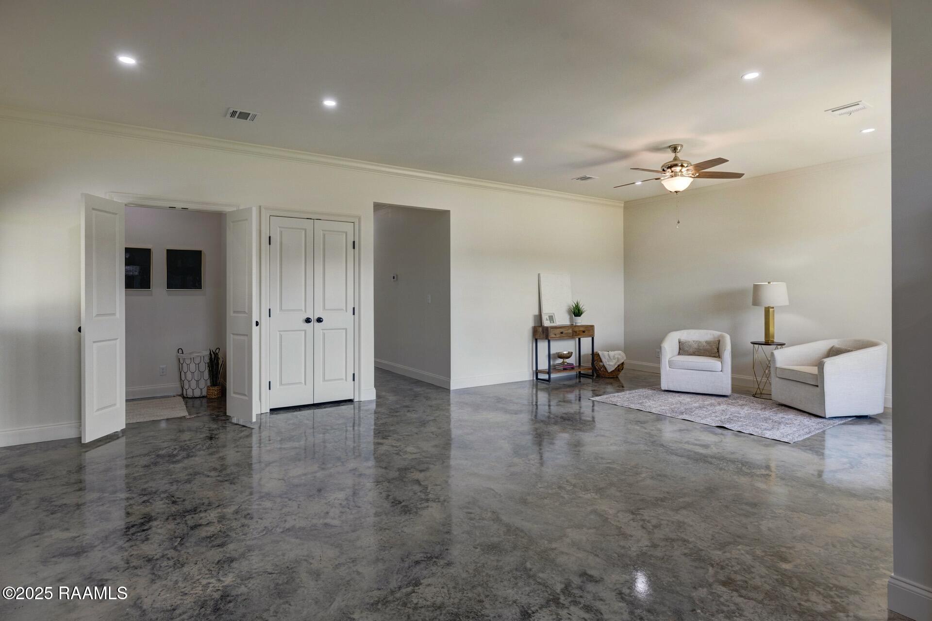 127 Cobblestone Road