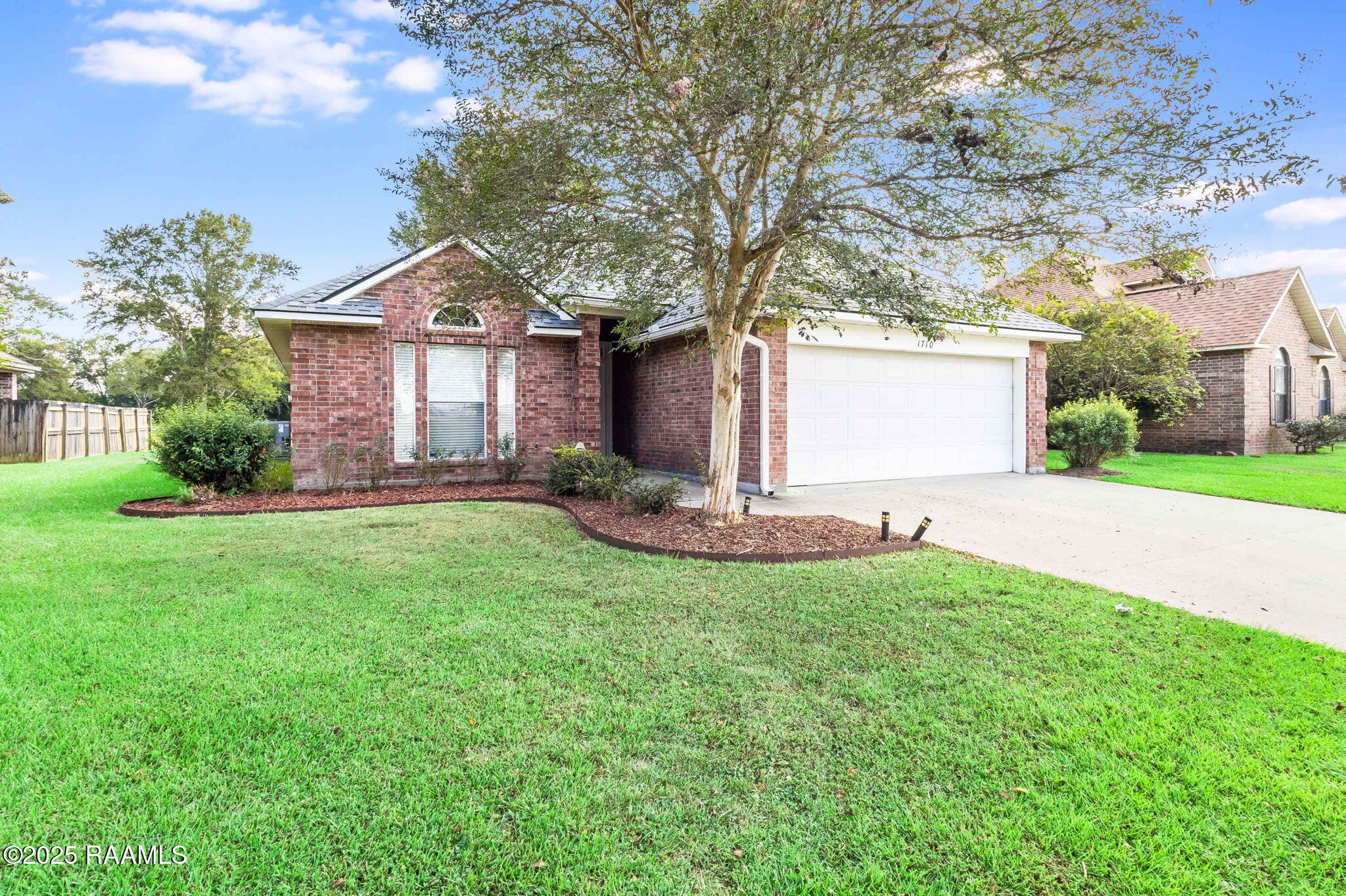 1710 Oakleaf Boulevard