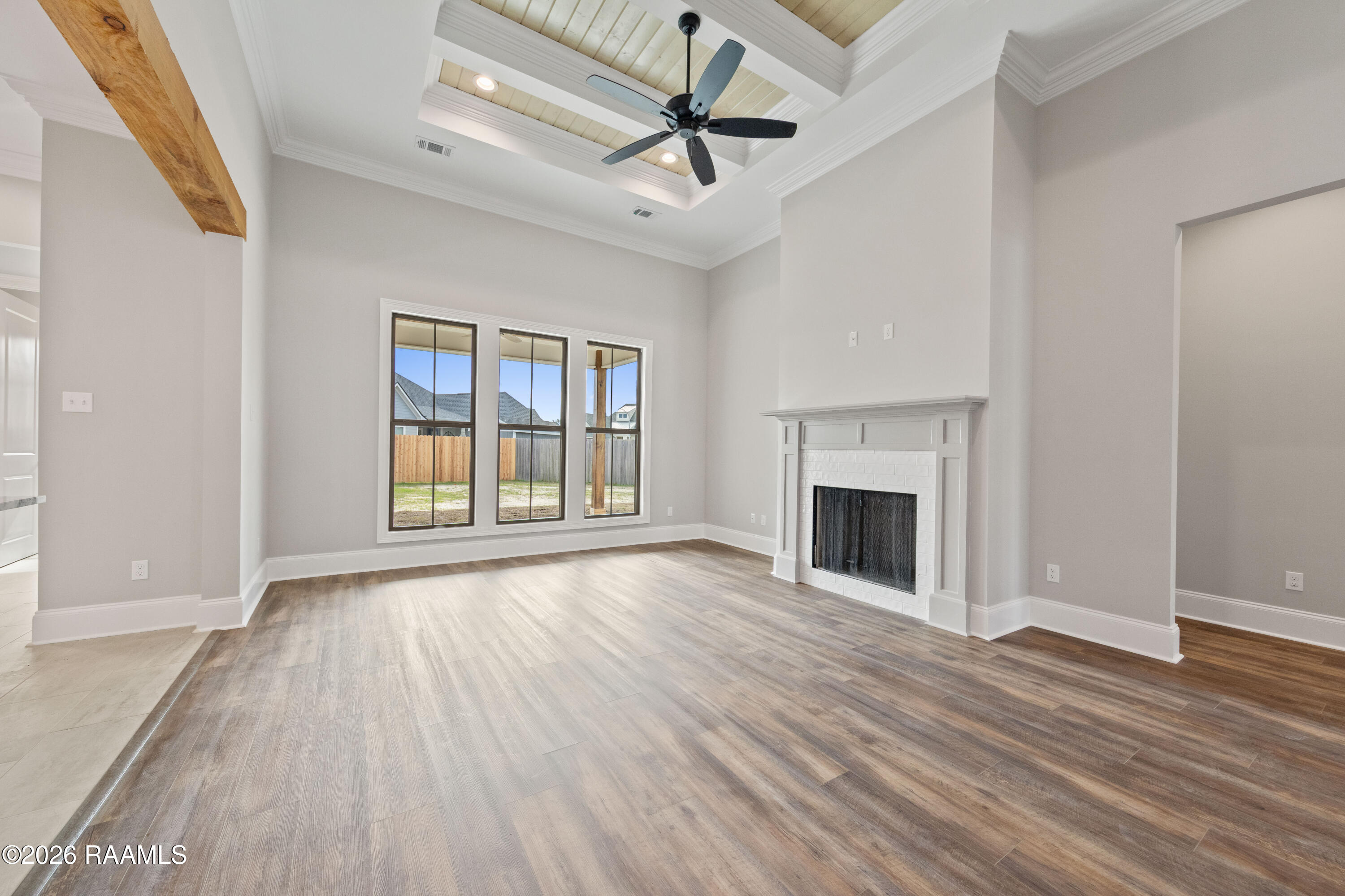 102 Sun Vista Lane