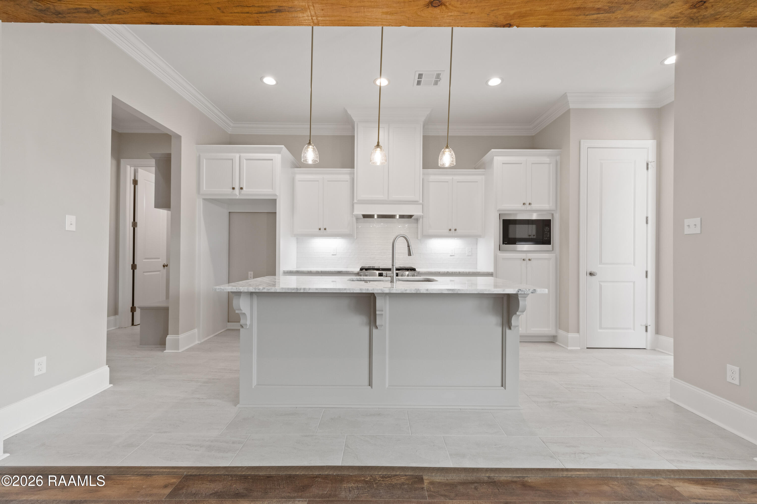 102 Sun Vista Lane