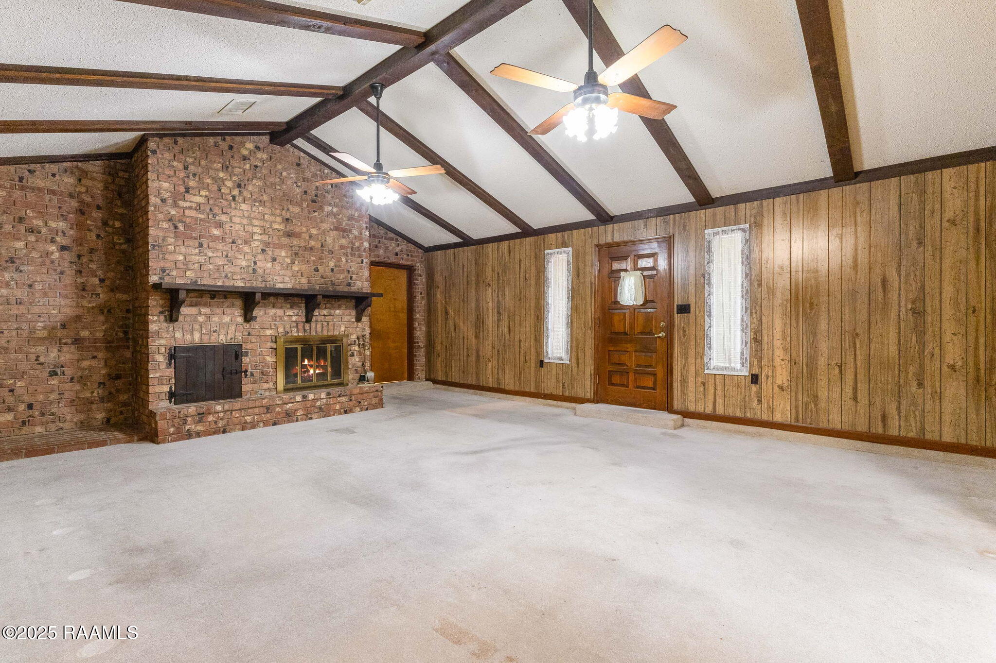 128 Crestview Drive