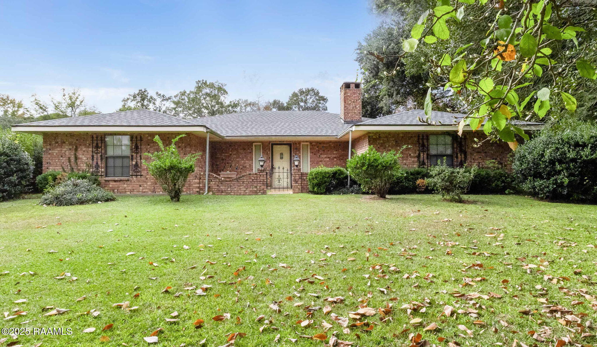 128 Crestview Drive