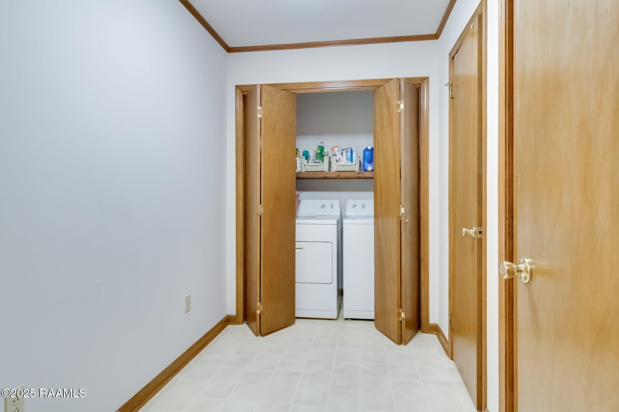 1203 Noah Lane