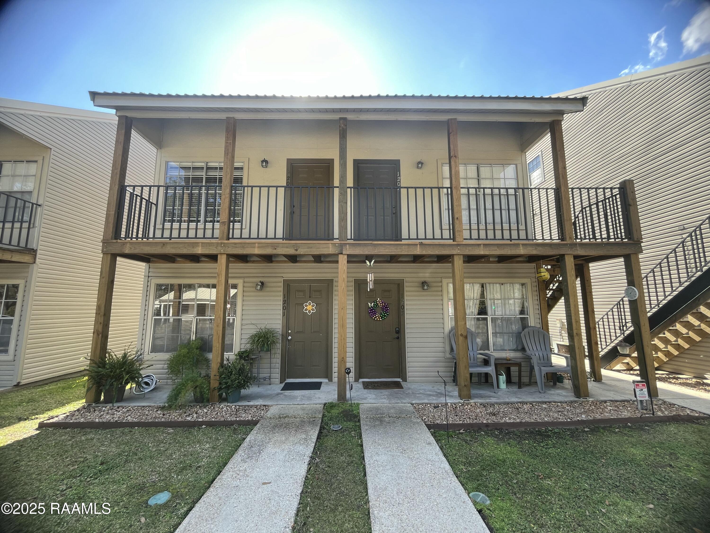 300 Lozes Avenue # 1203