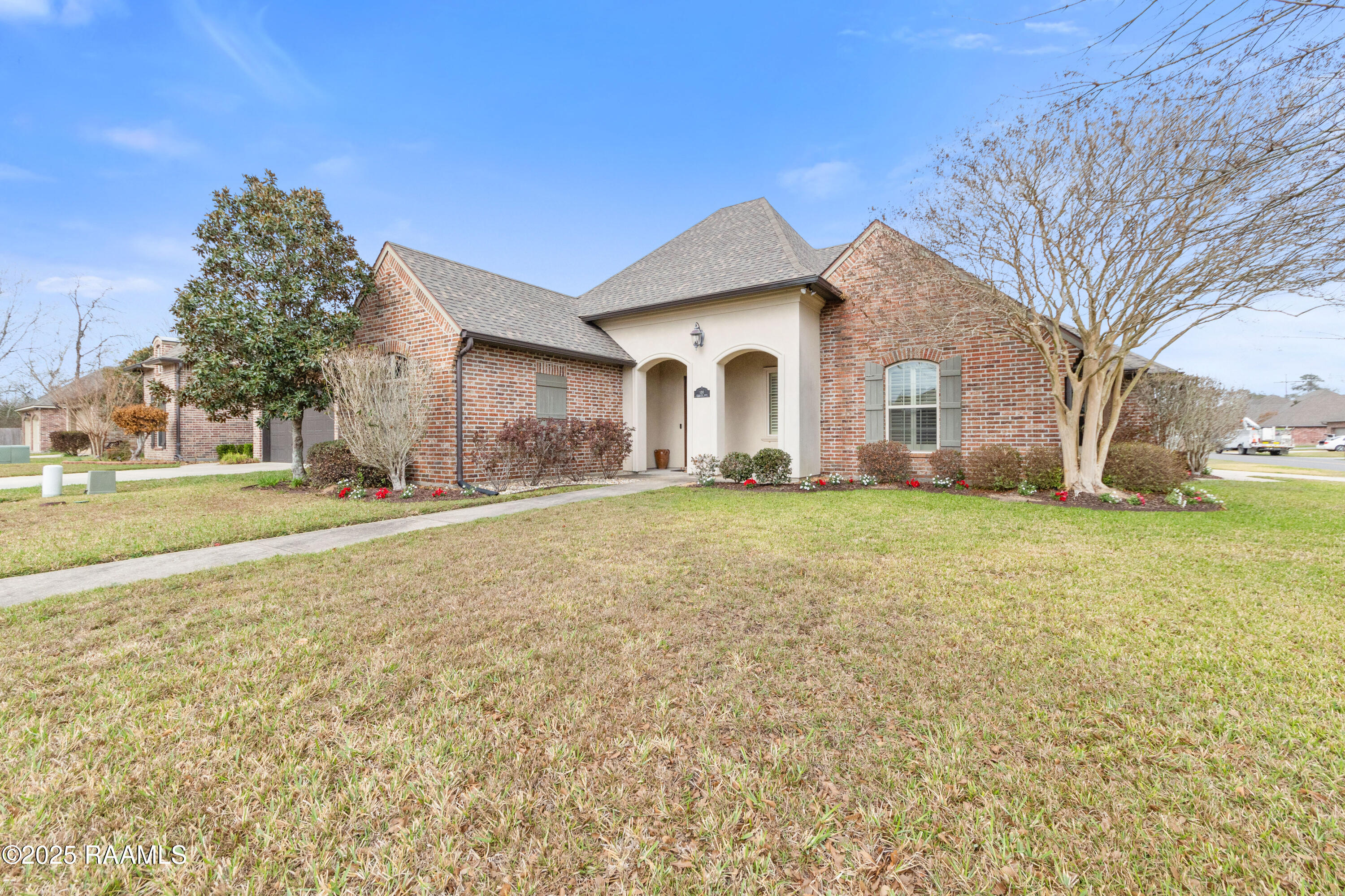 100 Clearwater Drive